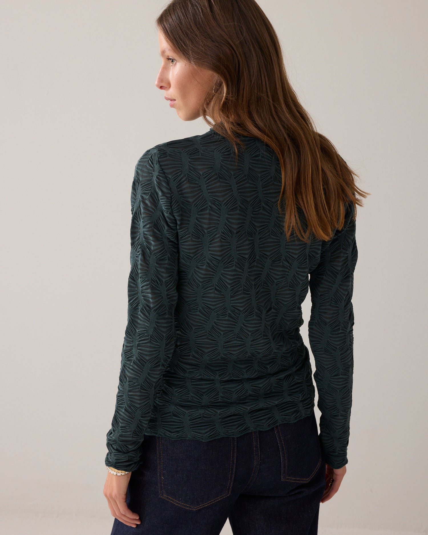 Transparent mesh top