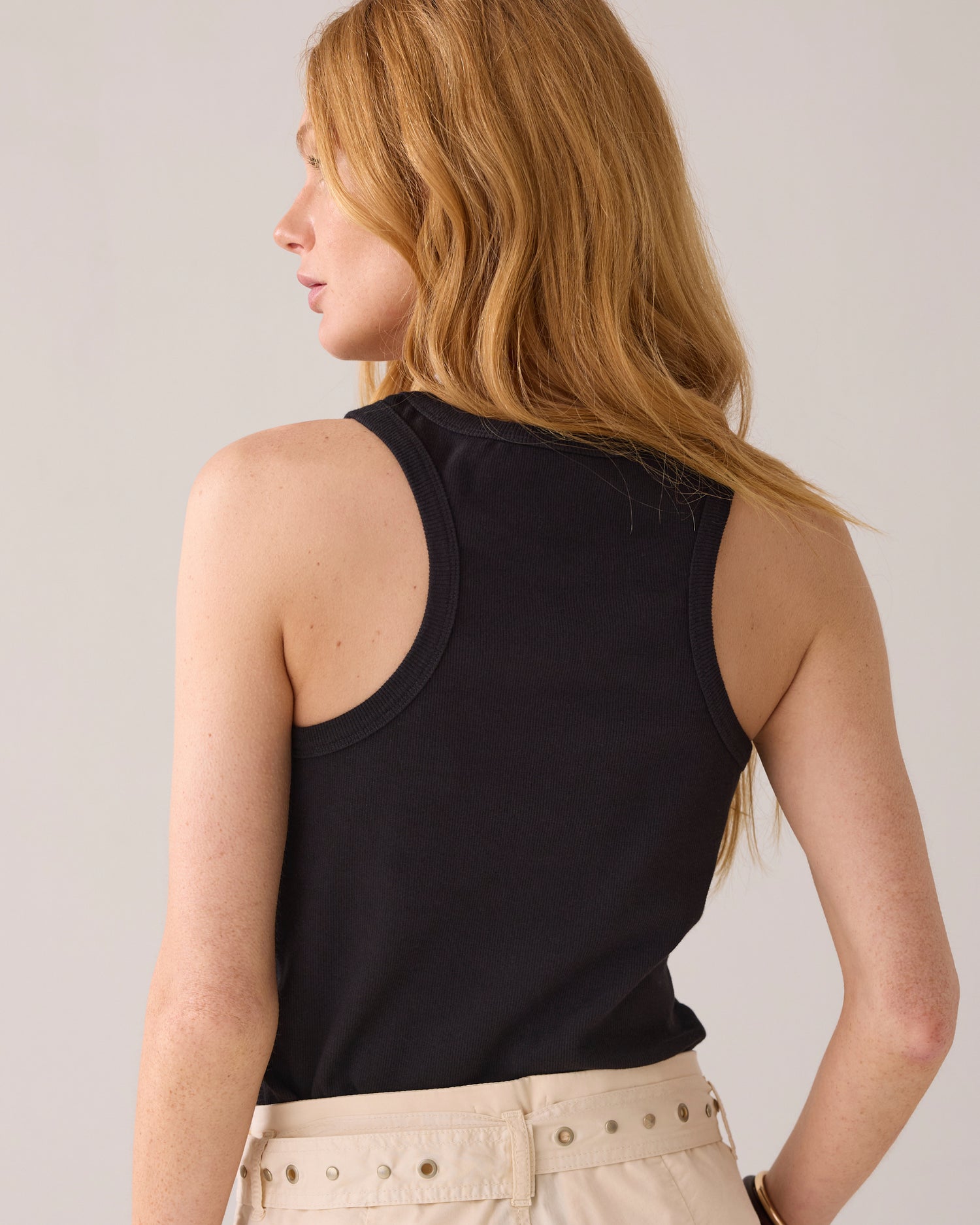 Tanktop mit 3D-Stickerei
