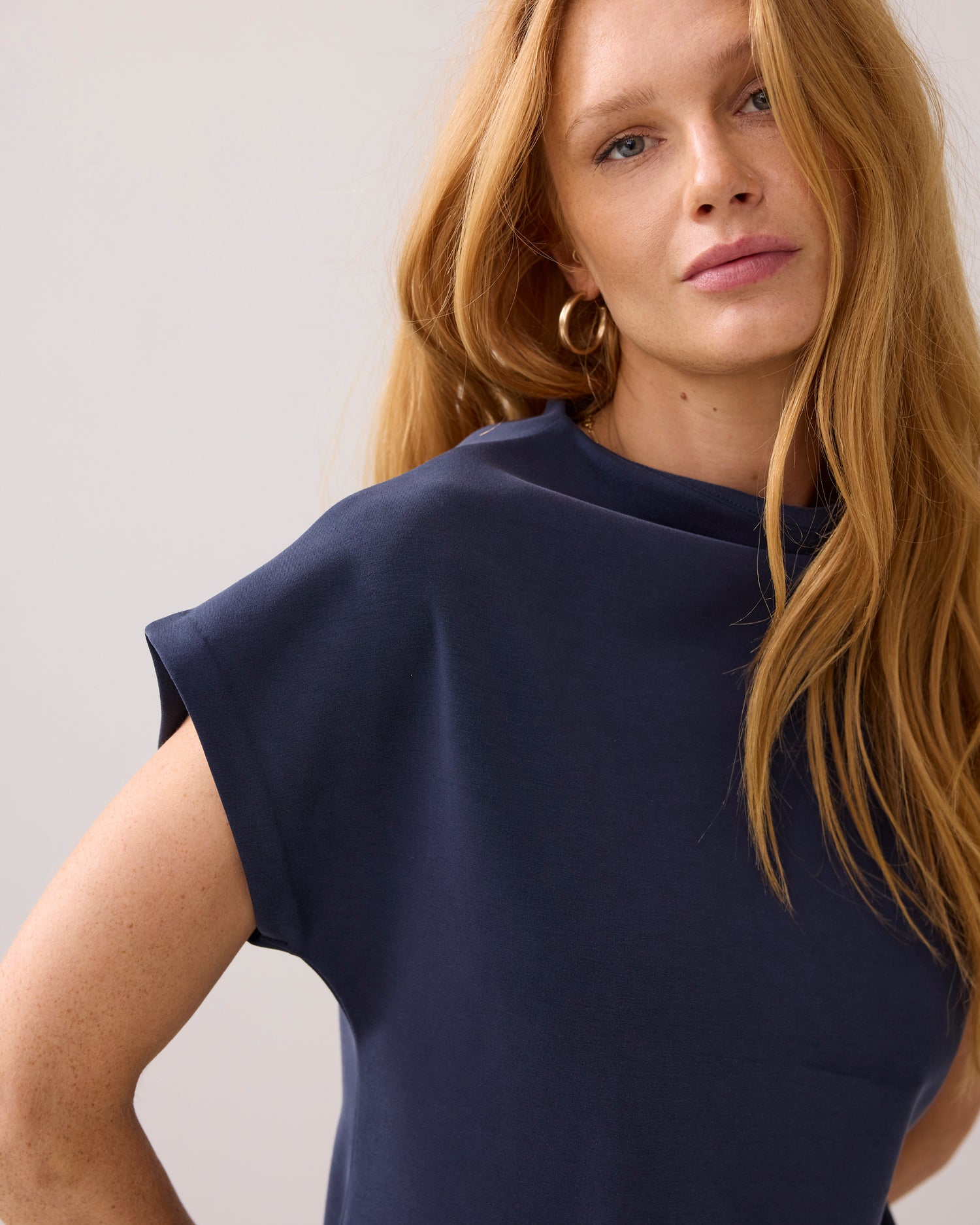 Asymmetrisches Oberteil Washed Modal