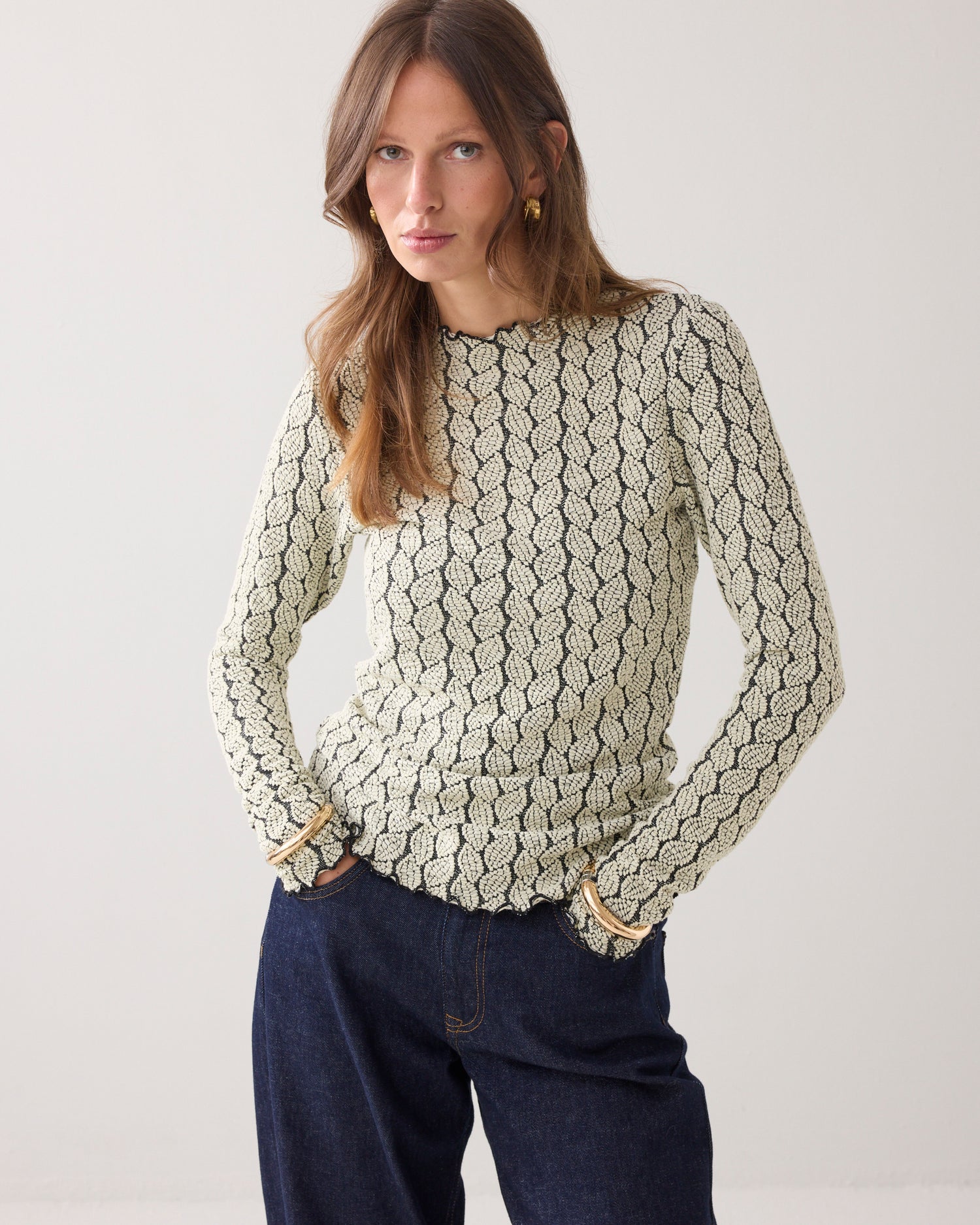Top van two tone mesh