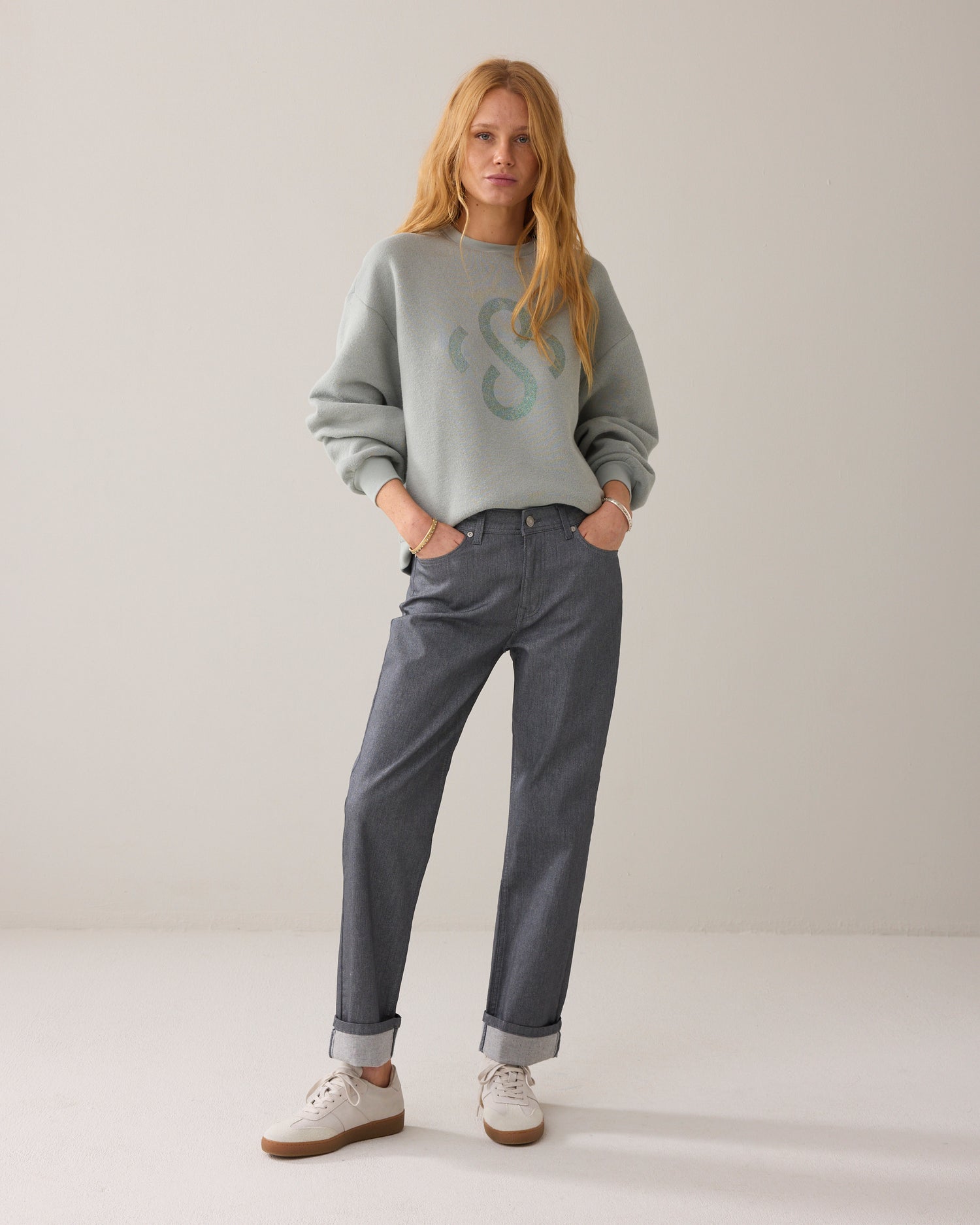 Casual sweater met logo