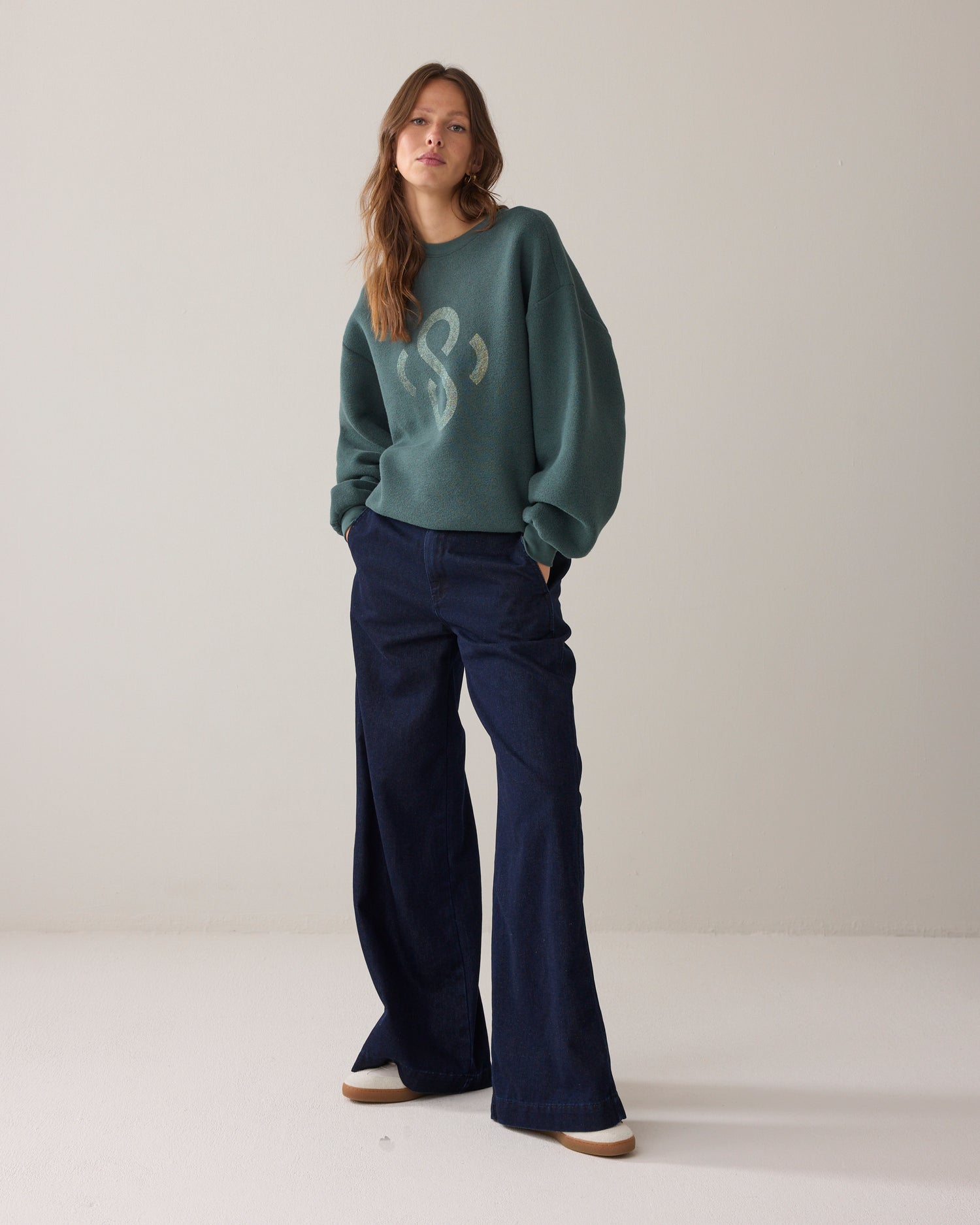 Casual sweater met logo