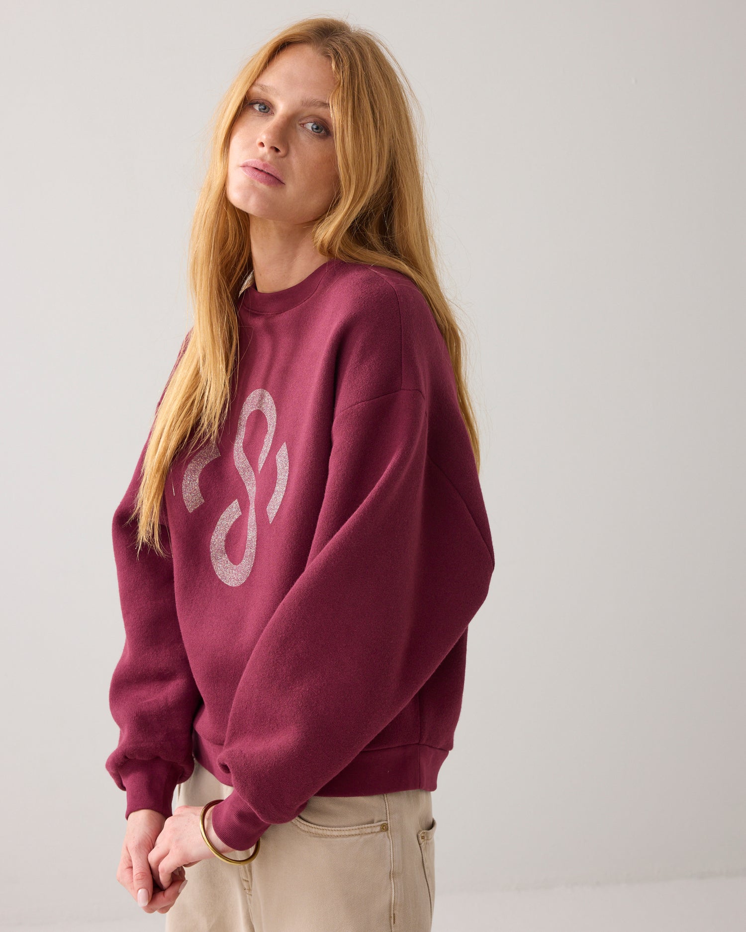 Casual jumper with logo