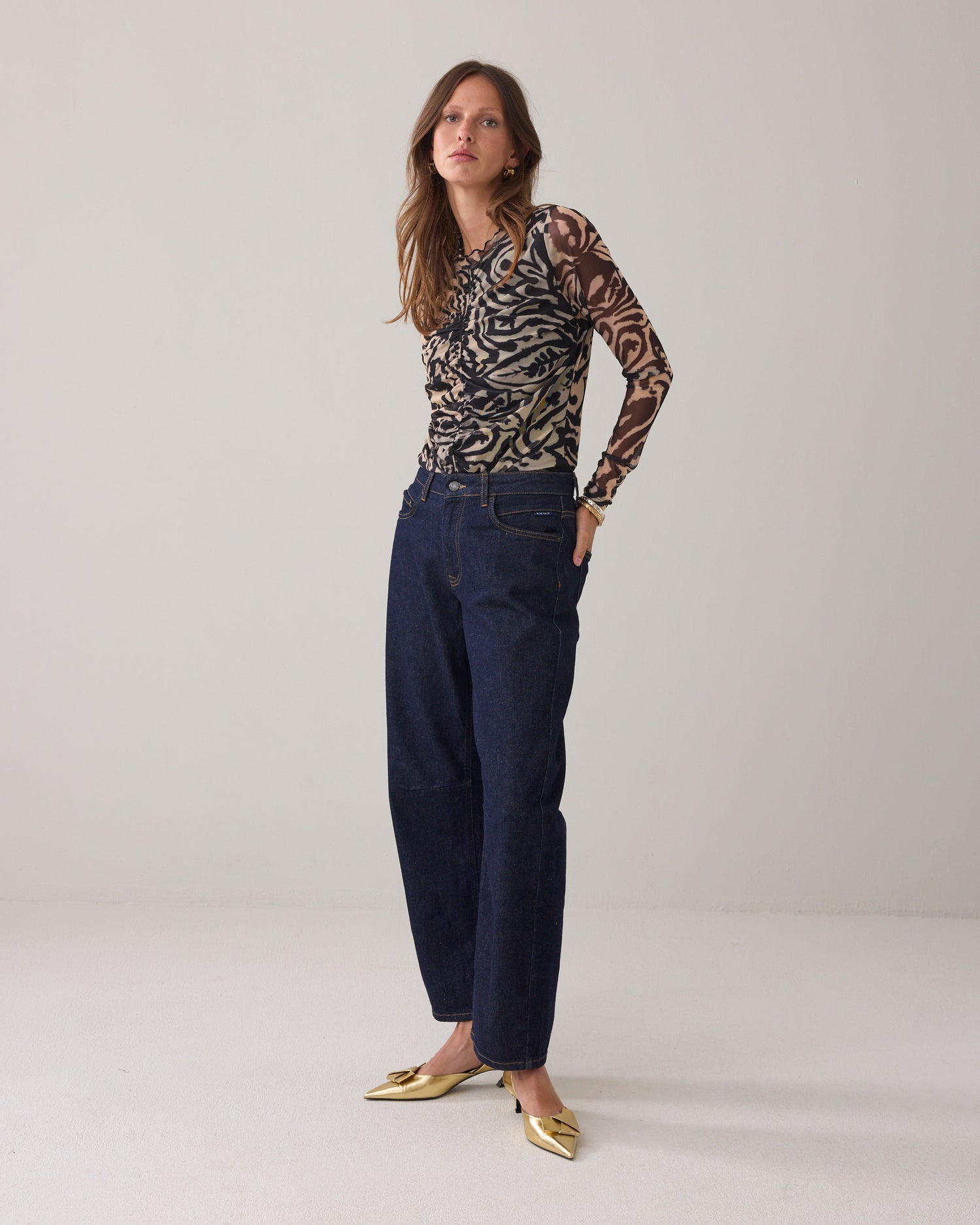 Feminin mesh top