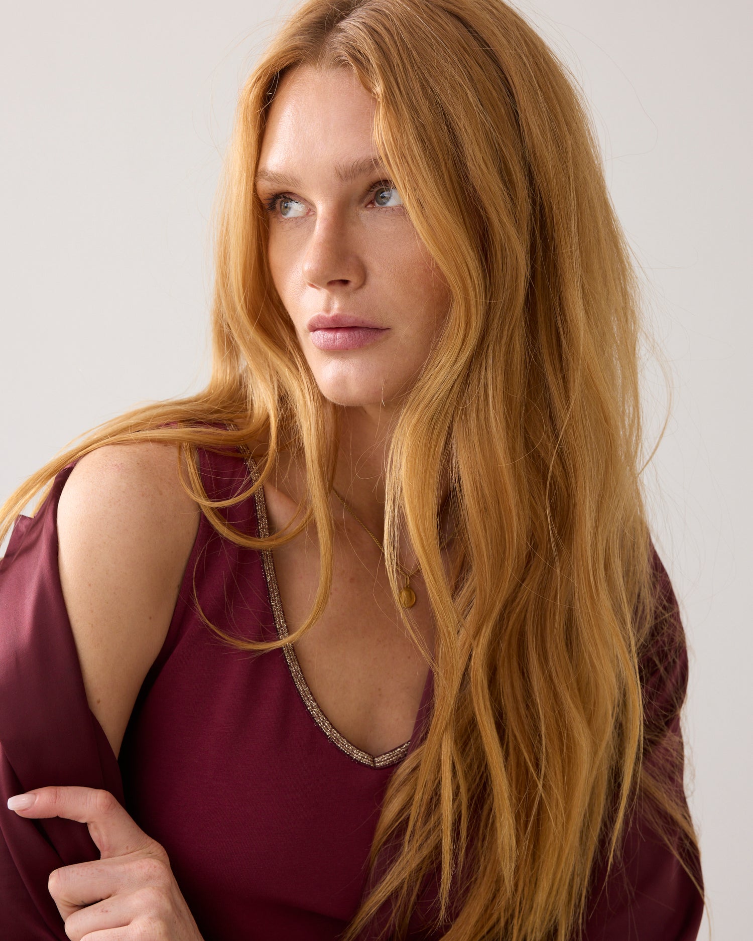 Reversible singlet with glitter trim