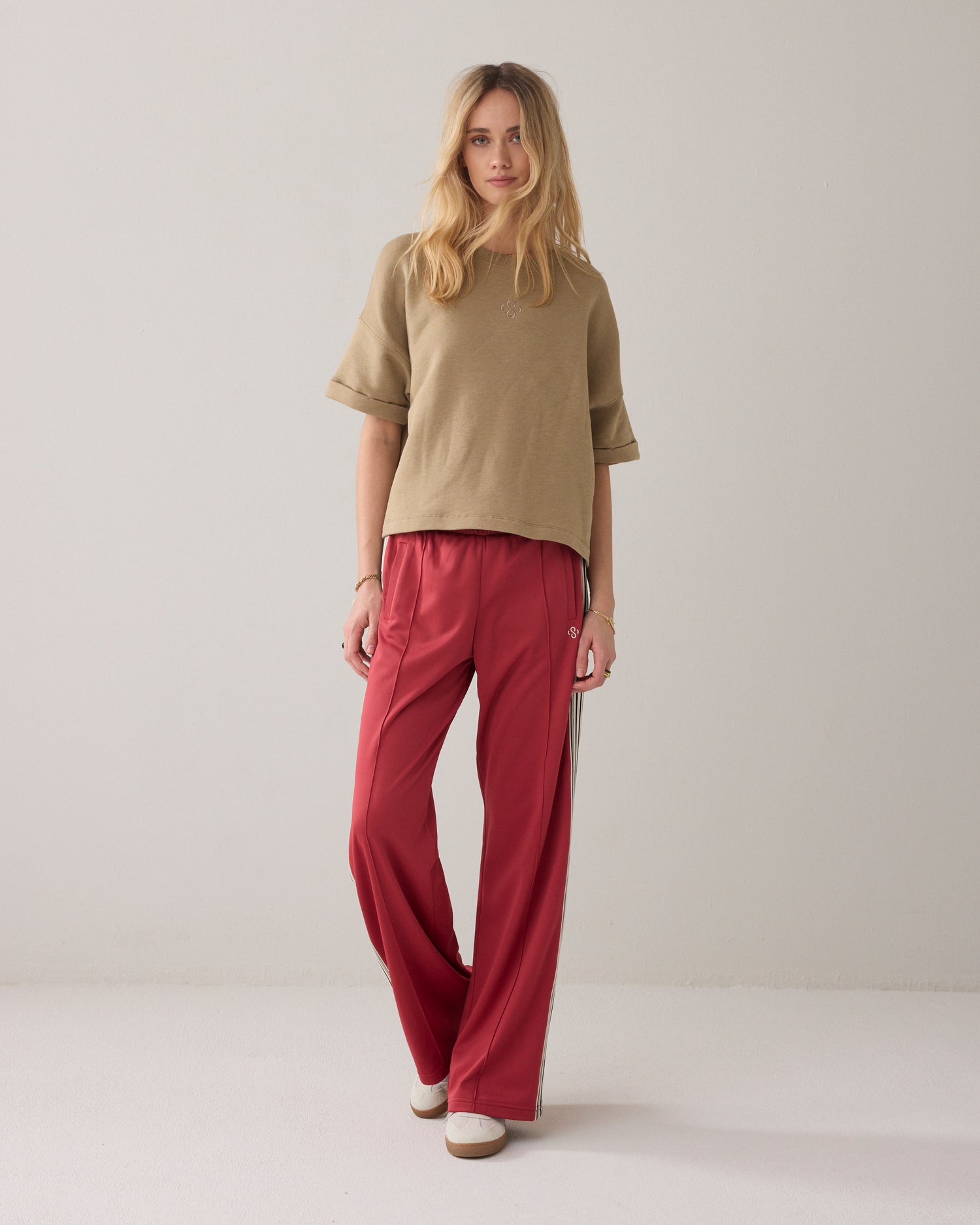 Boxy sweater korte mouw