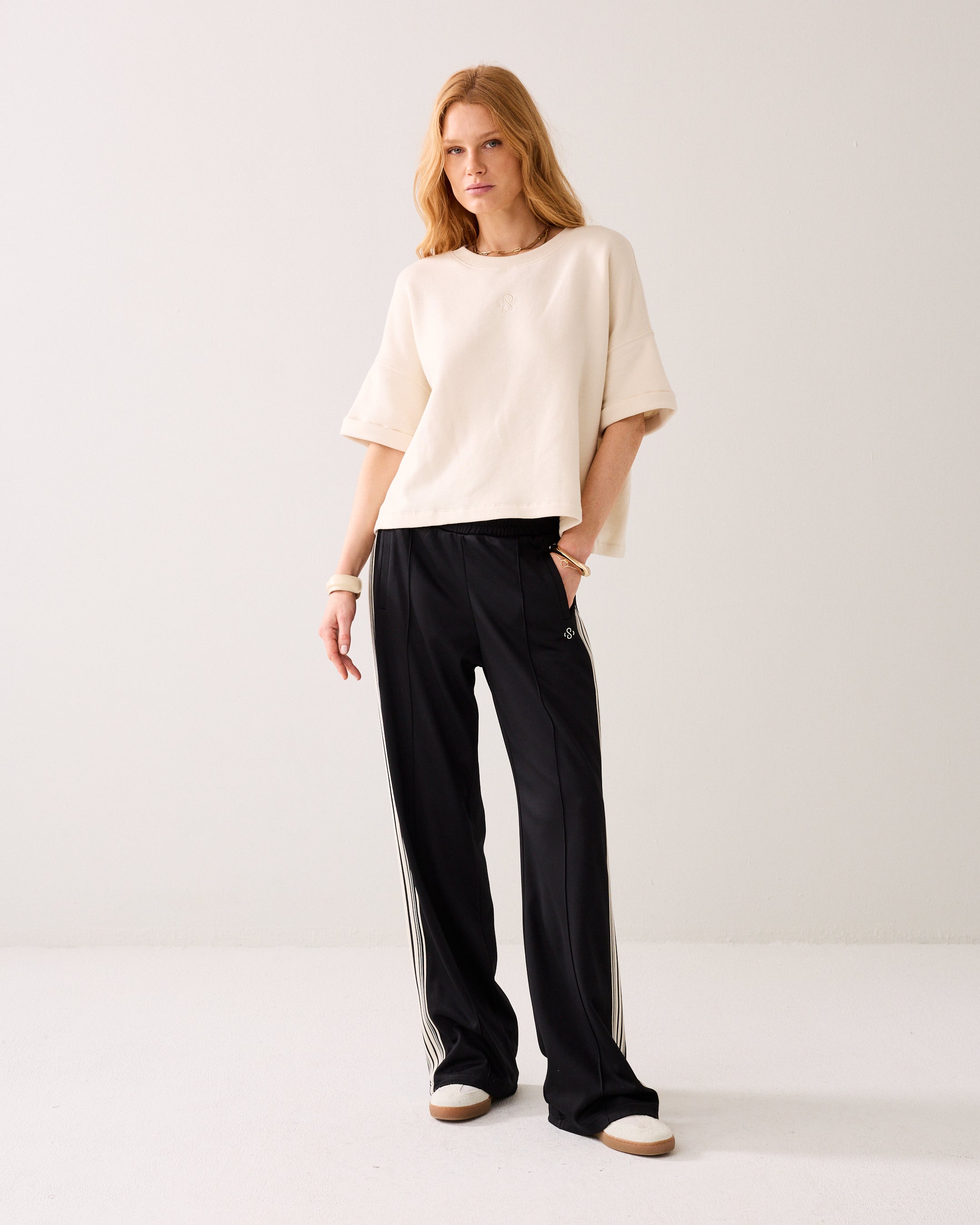 Boxy sweater korte mouw
