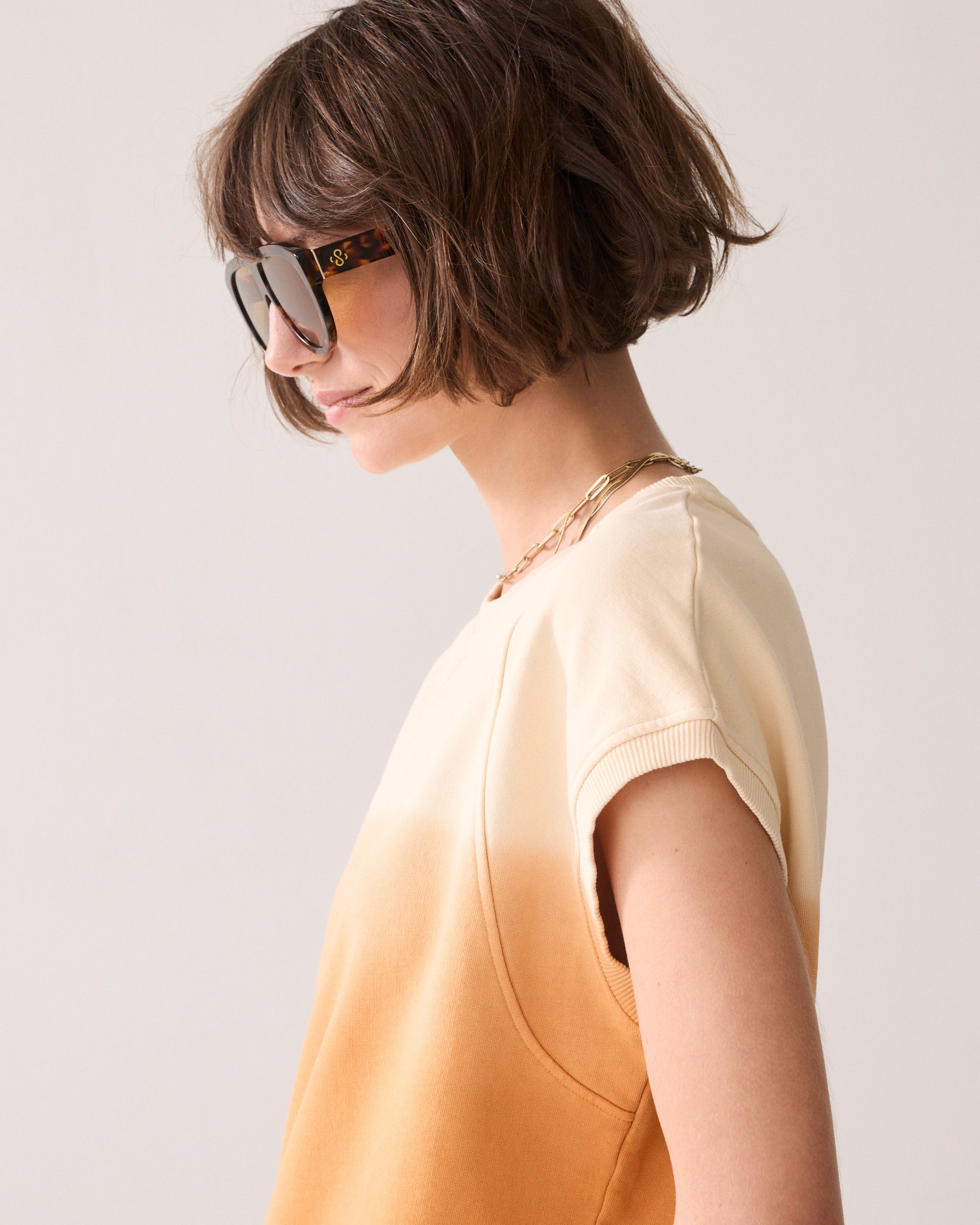 Boxy top dip dye