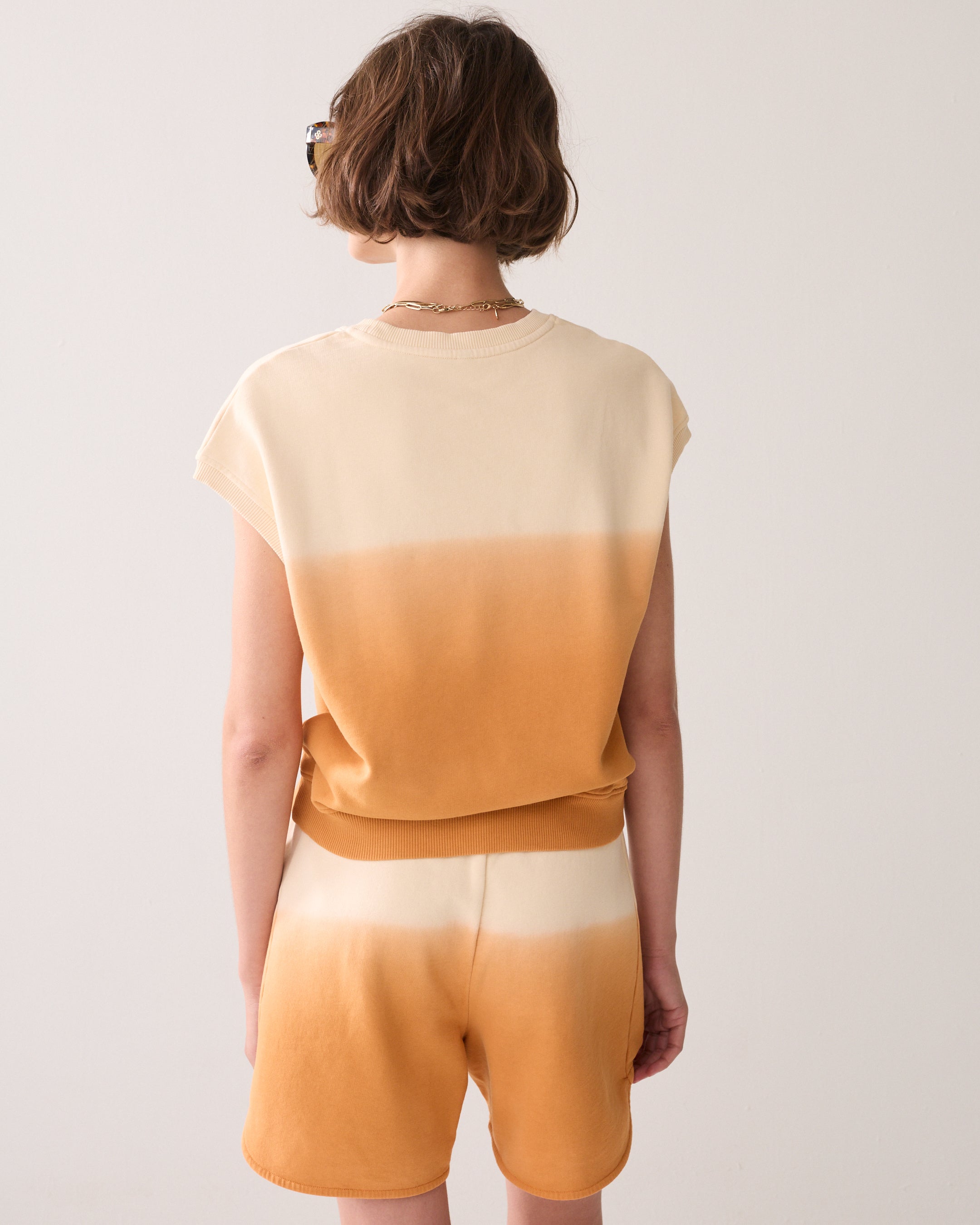 Boxy top dip dye