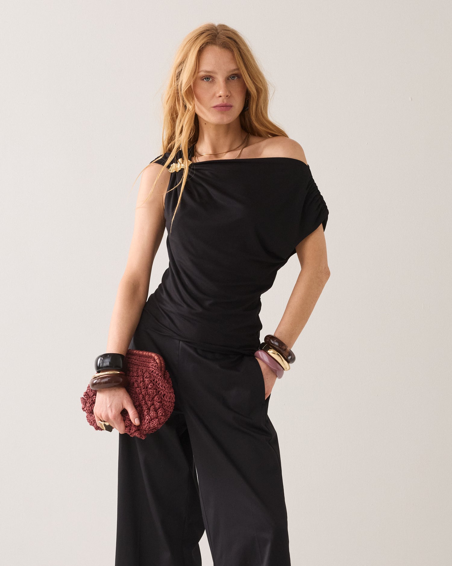 Wear-your-way top met speld