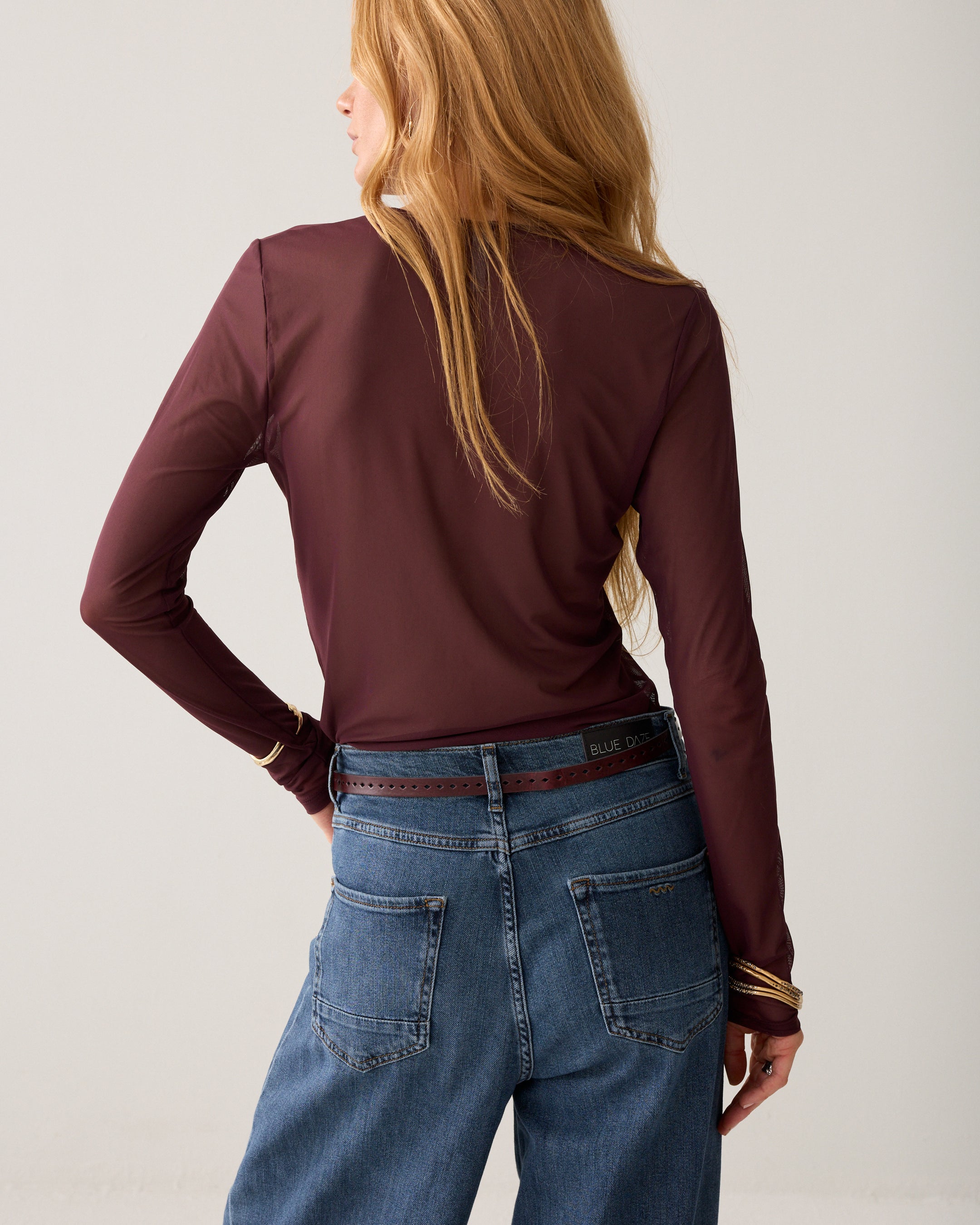 Haut en mesh transparent