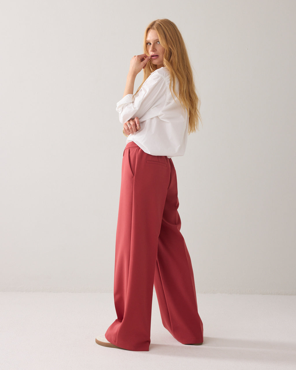 Foam pants met wijde pijp