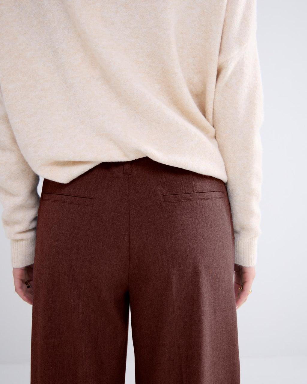 Soepelvallende wijde broek