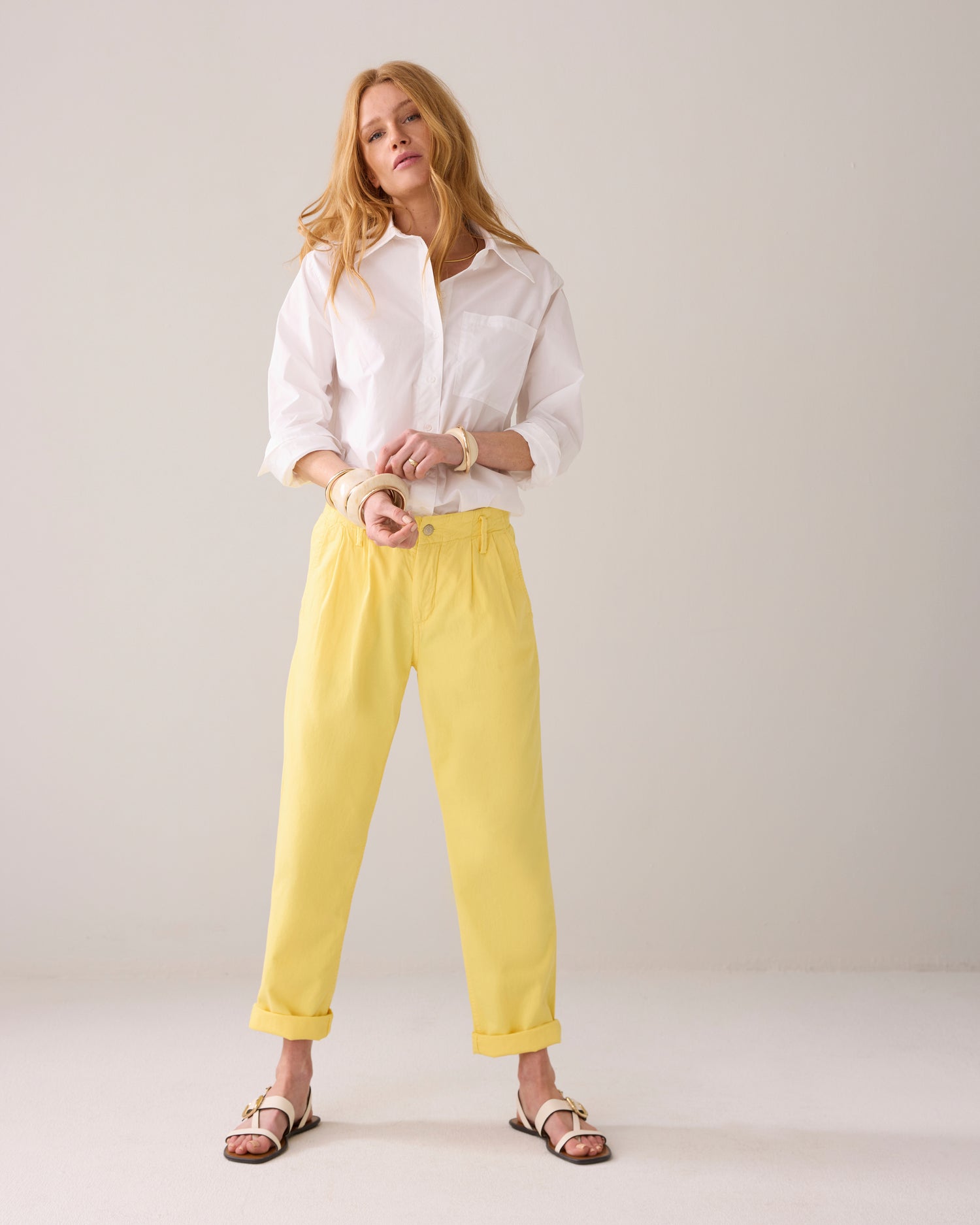 Tapered trousers in linen blend
