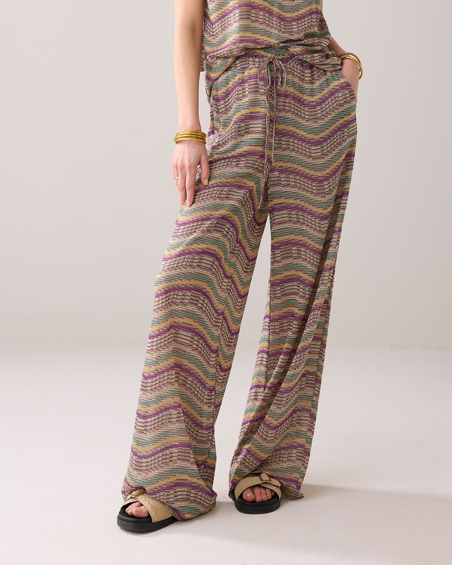 Wide trousers in Italian jacquard fabric