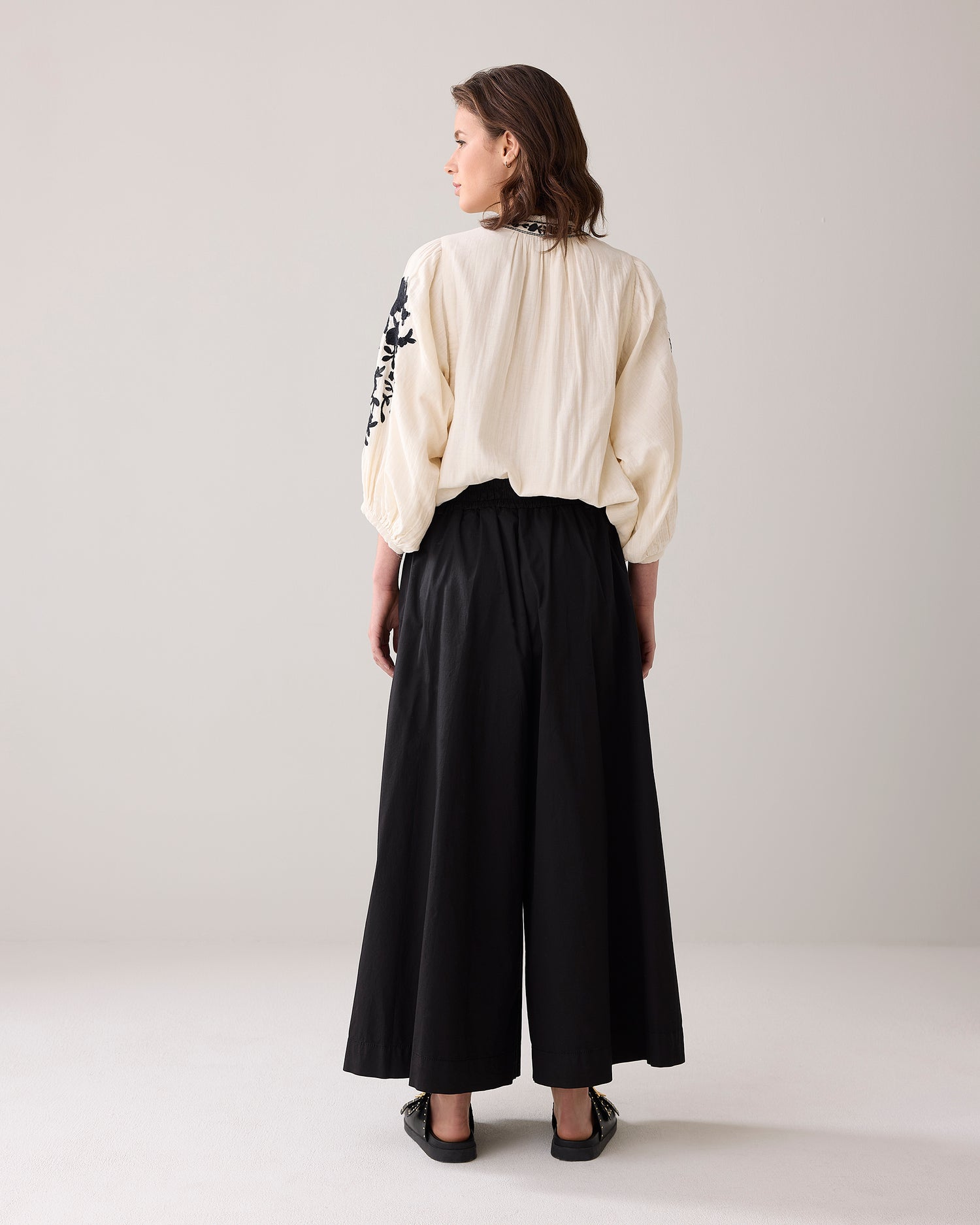 Ultra-wide culottes
