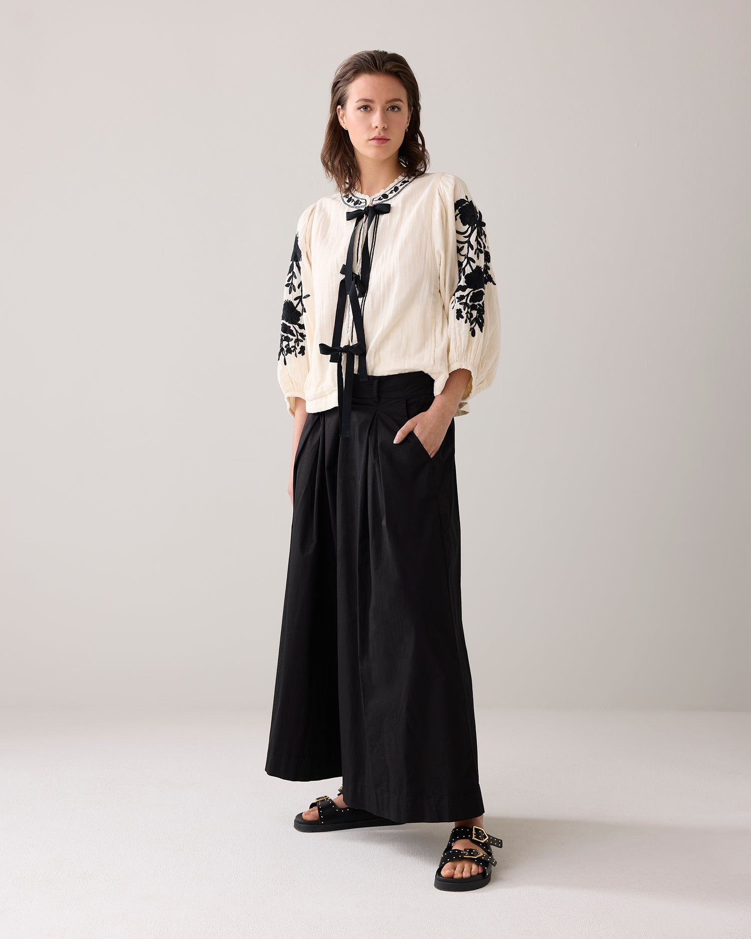 Ultra-wide culottes