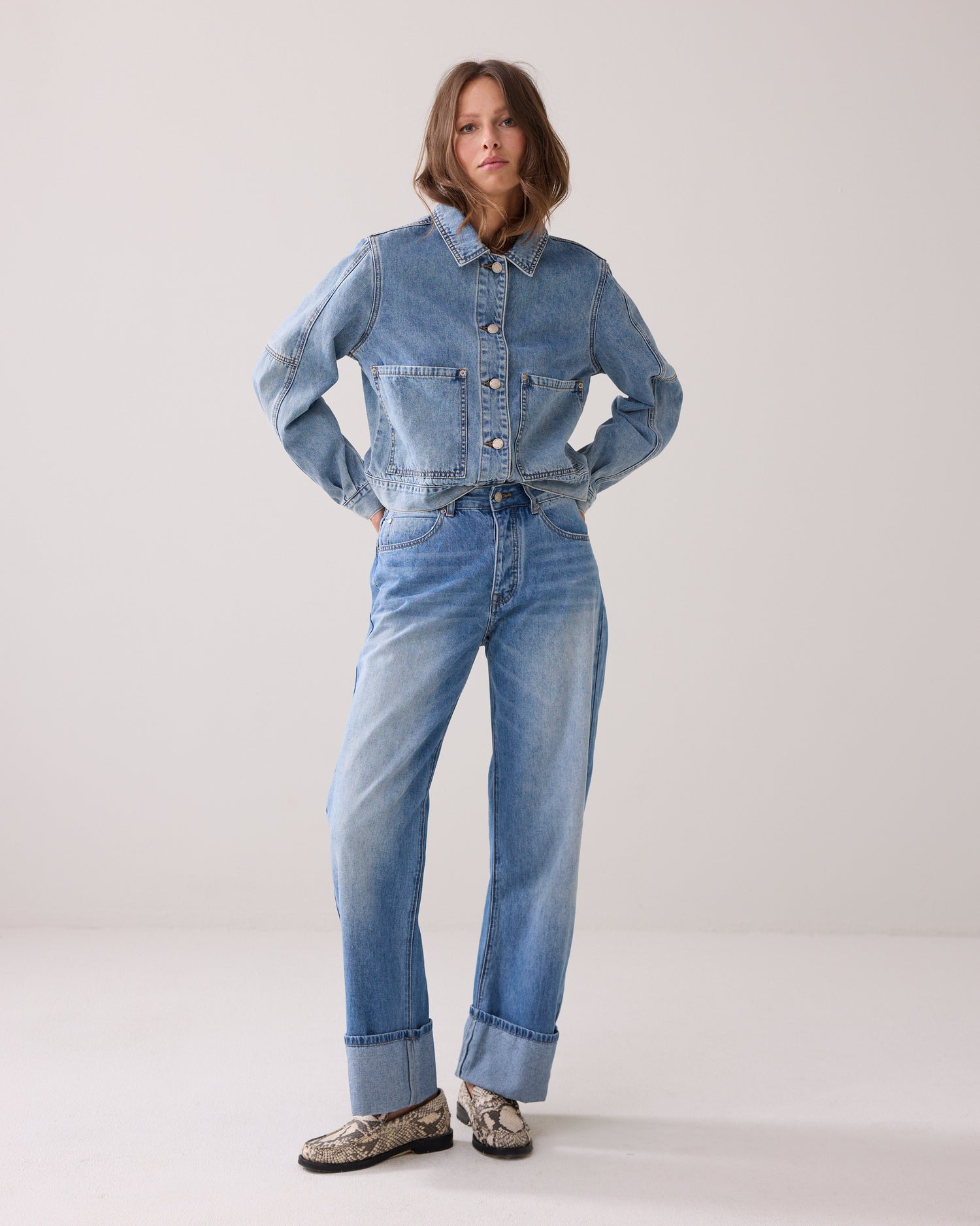 Straight-fit jeans