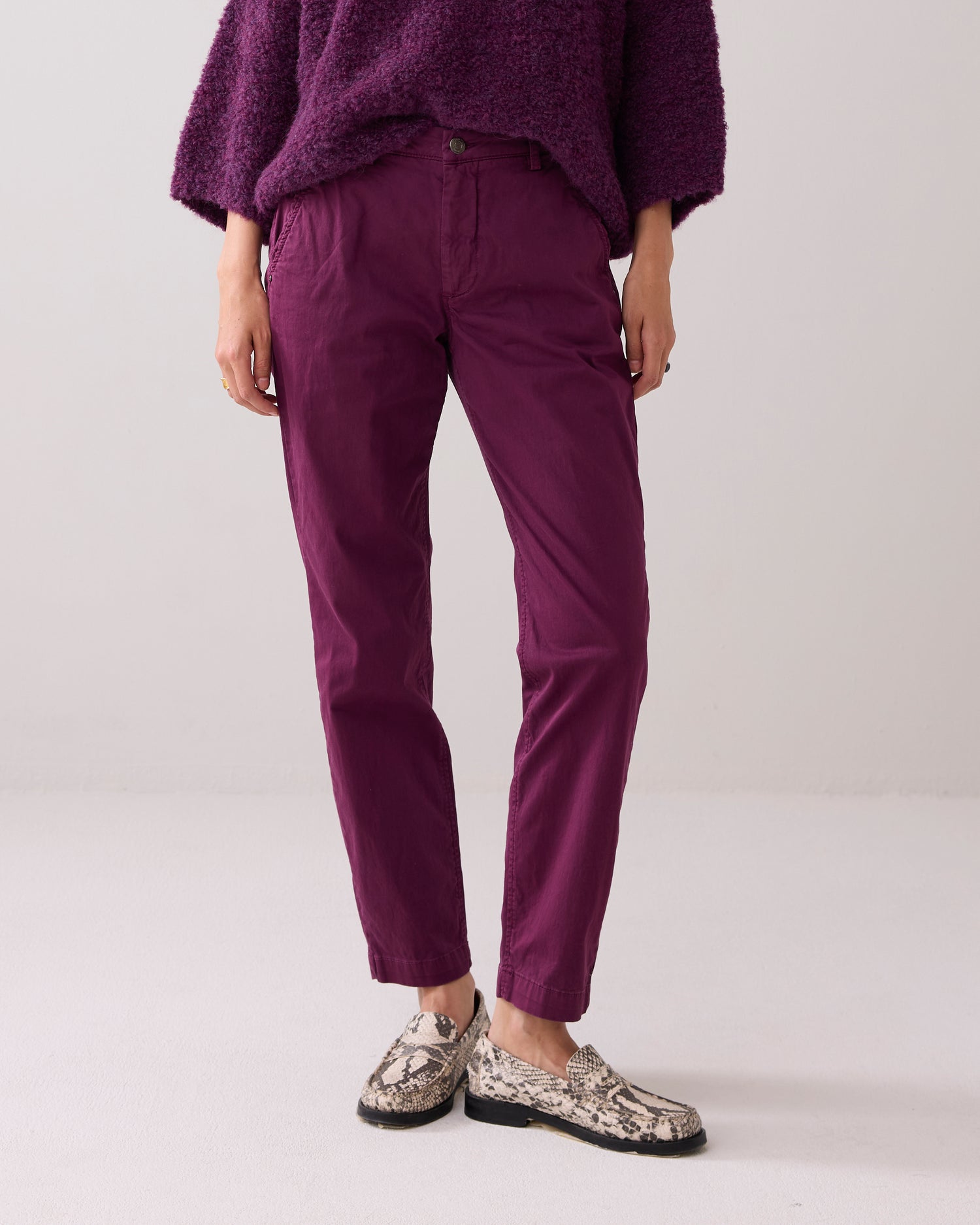Slim-fit chinos