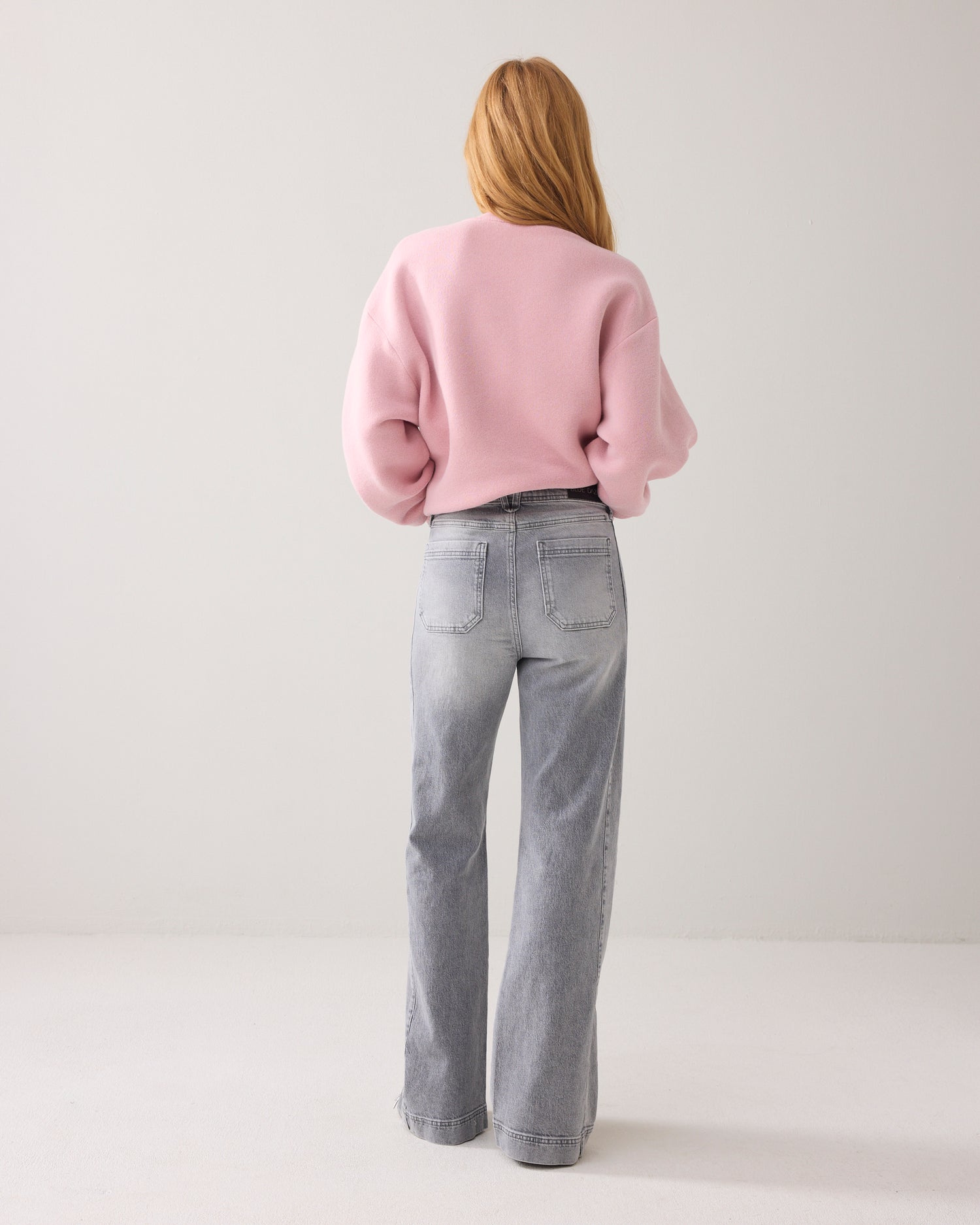 Wide-leg retro jeans