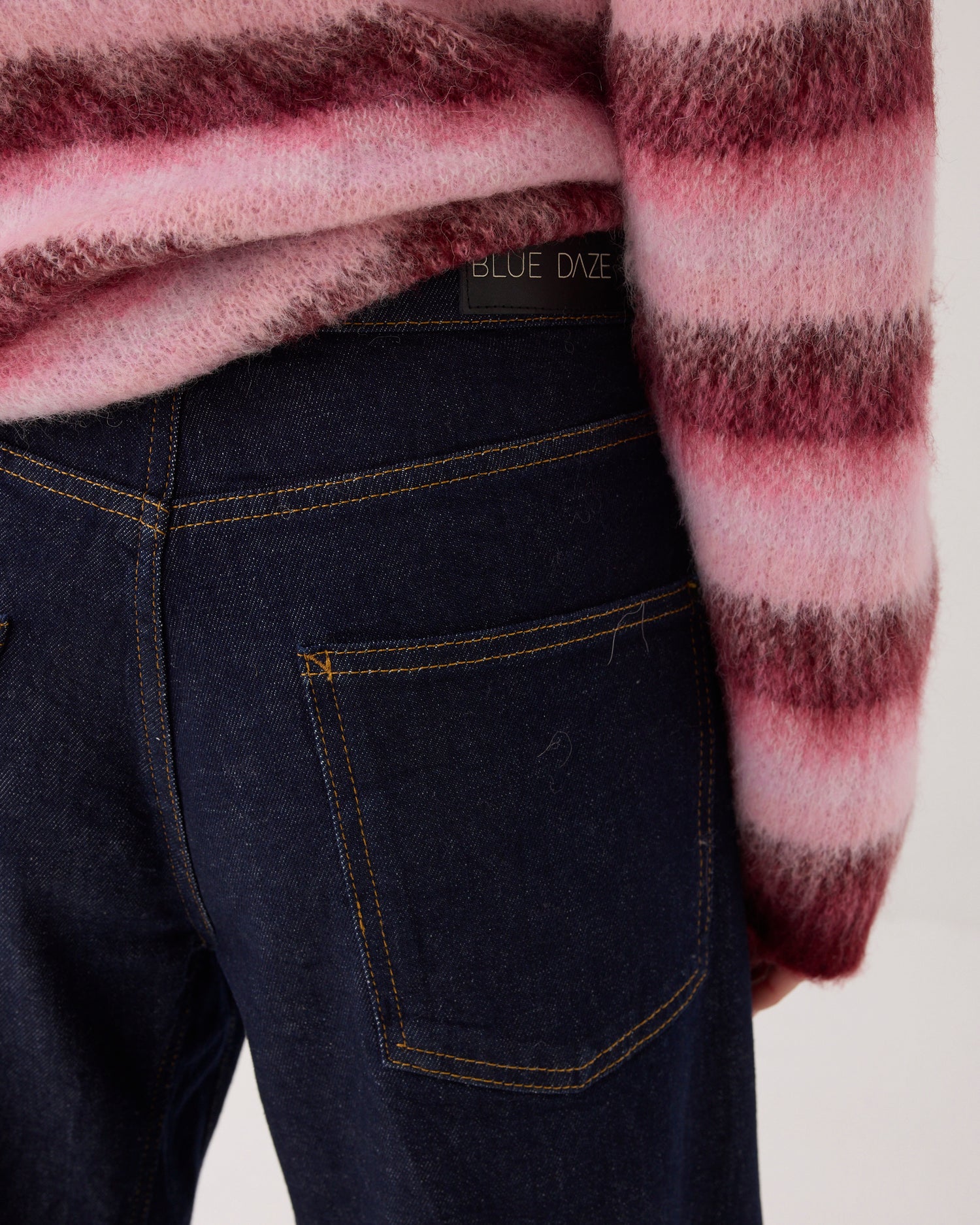Cocoon-fit jeans in rinse wash
