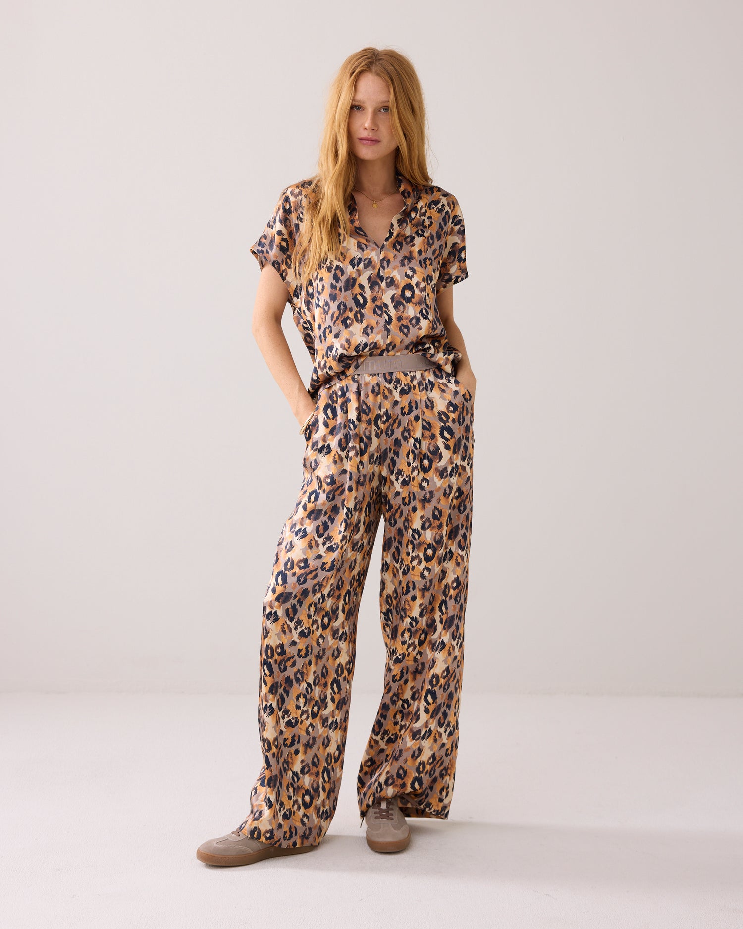 Wijde broek panterprint