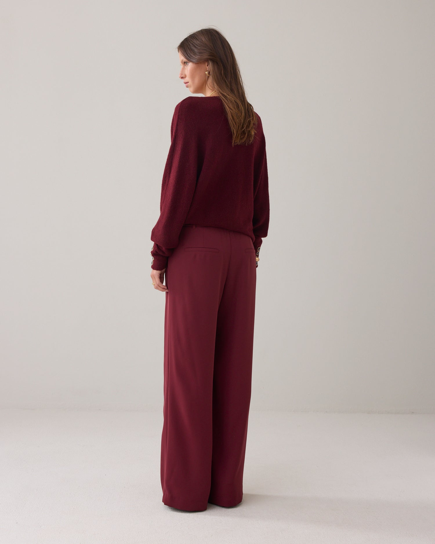 Wide-leg trousers with crossover