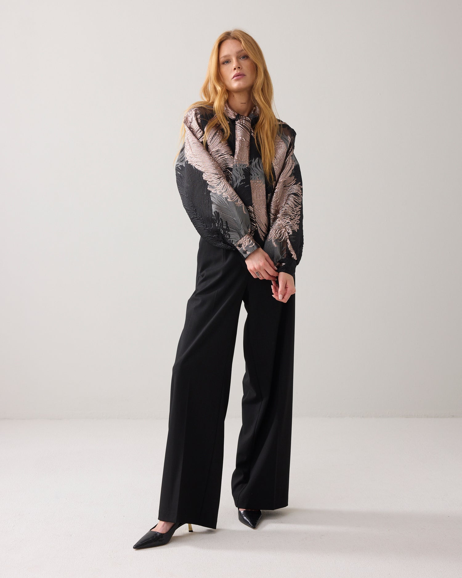Wide-leg pinstripe pants