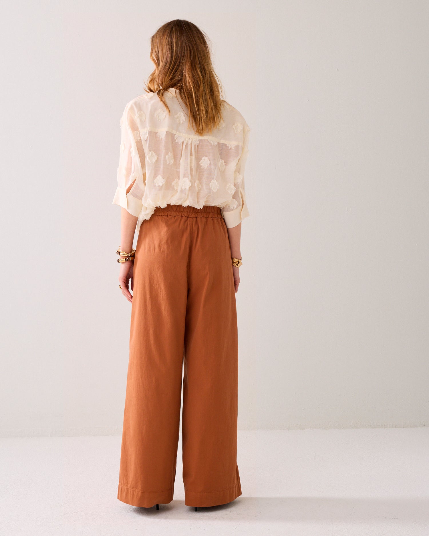 Pantalon doux à jambes larges