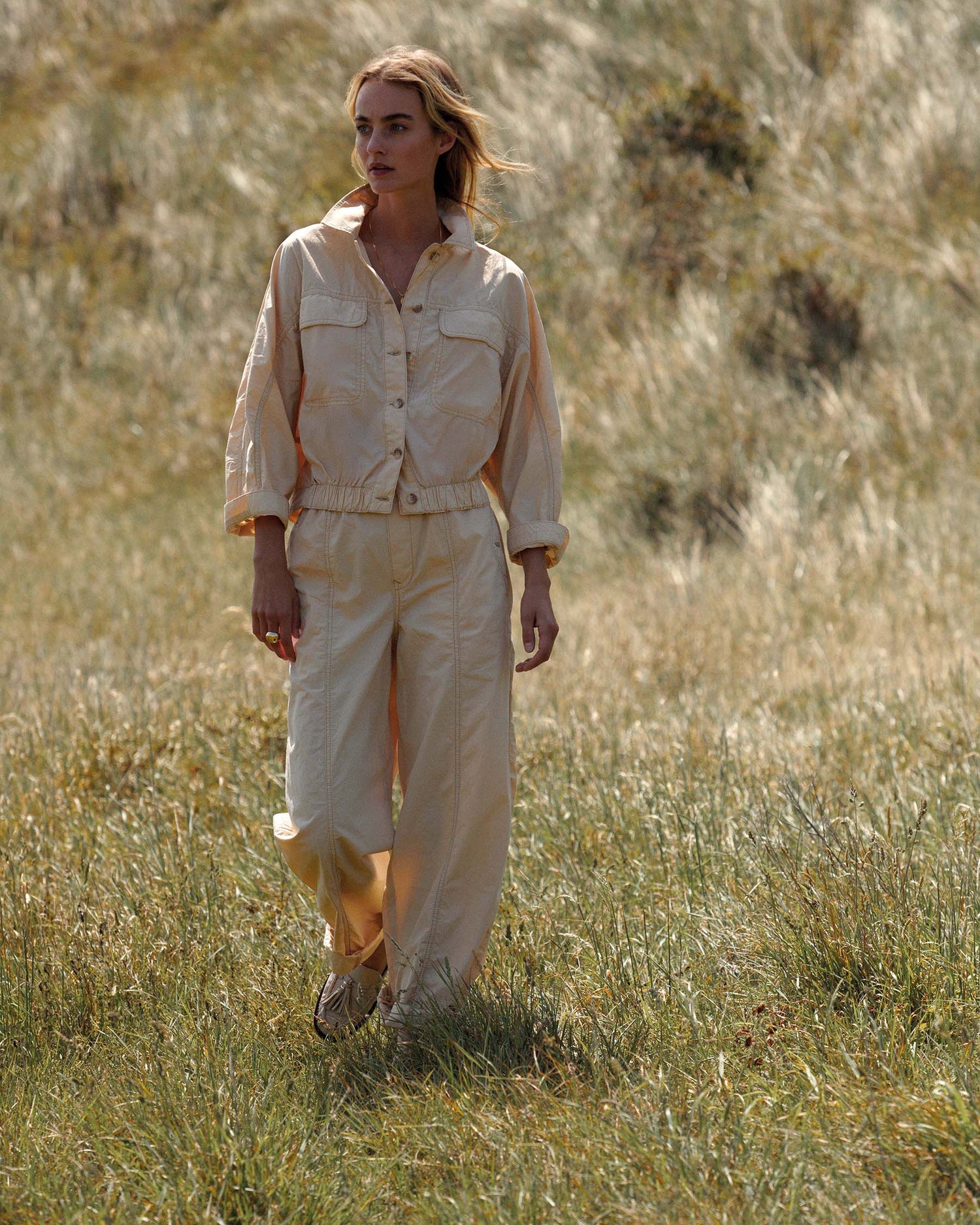 Relaxed trousers in breezy cotton