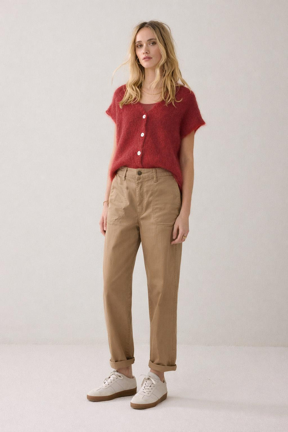 Loose tapered broek met knoopsluiting