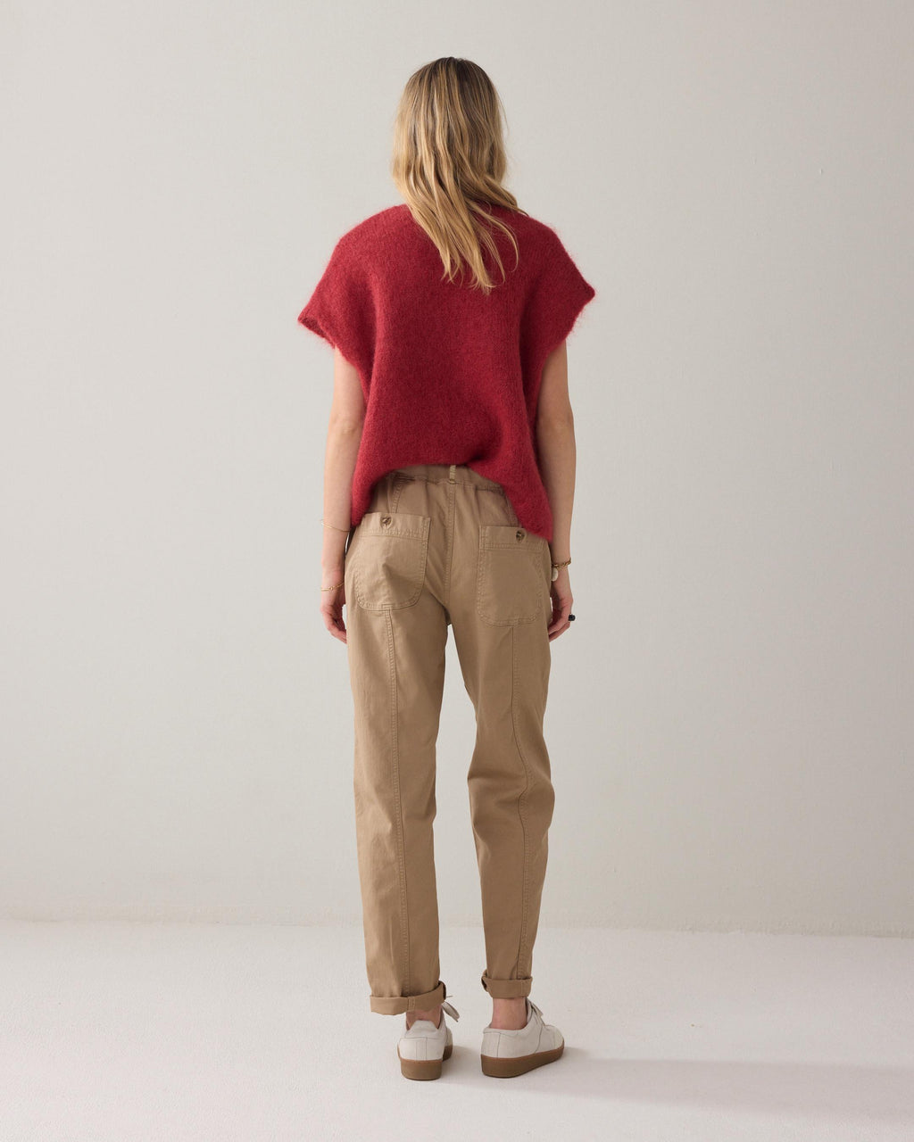 Loose tapered broek met knoopsluiting