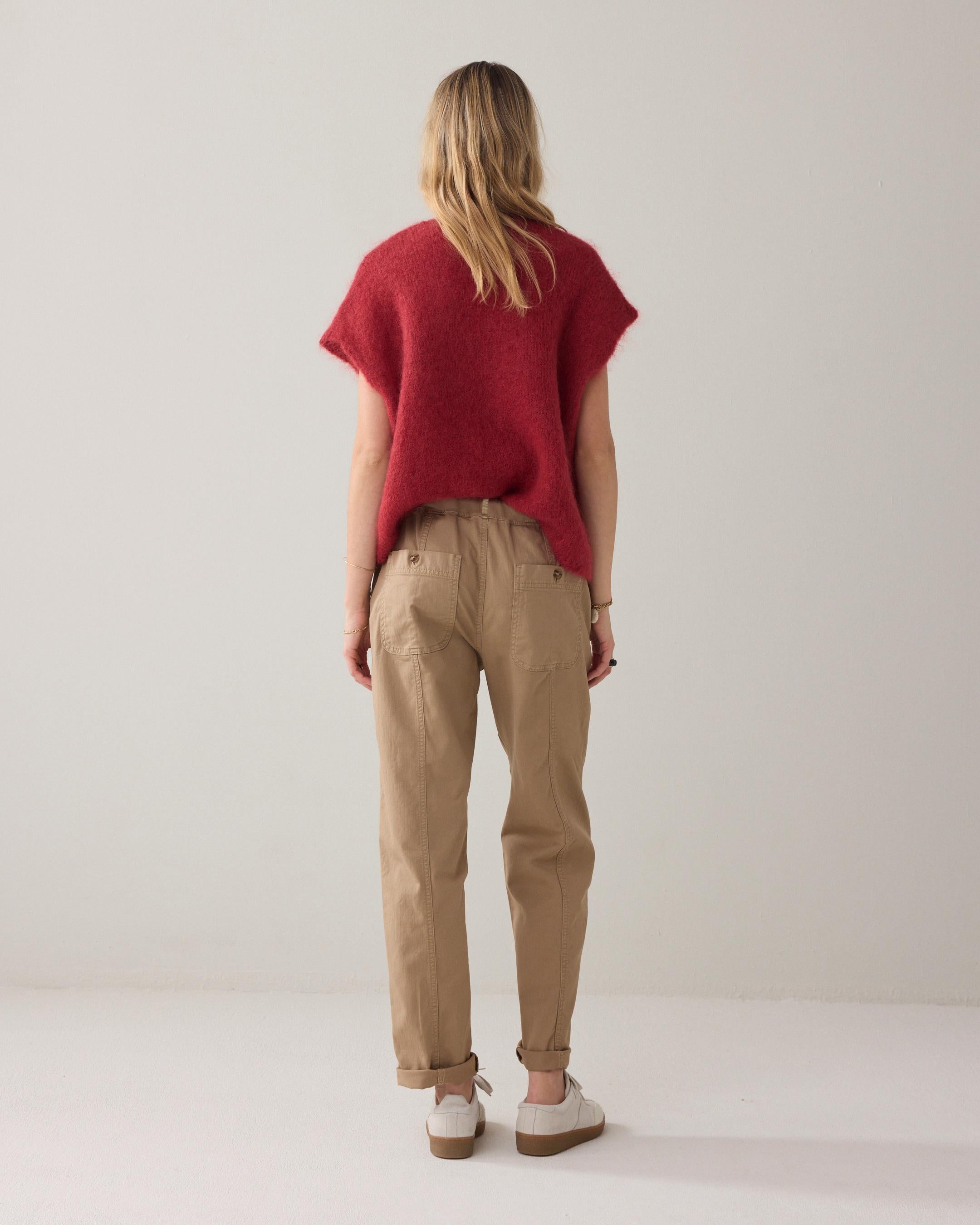 Loose tapered broek met knoopsluiting