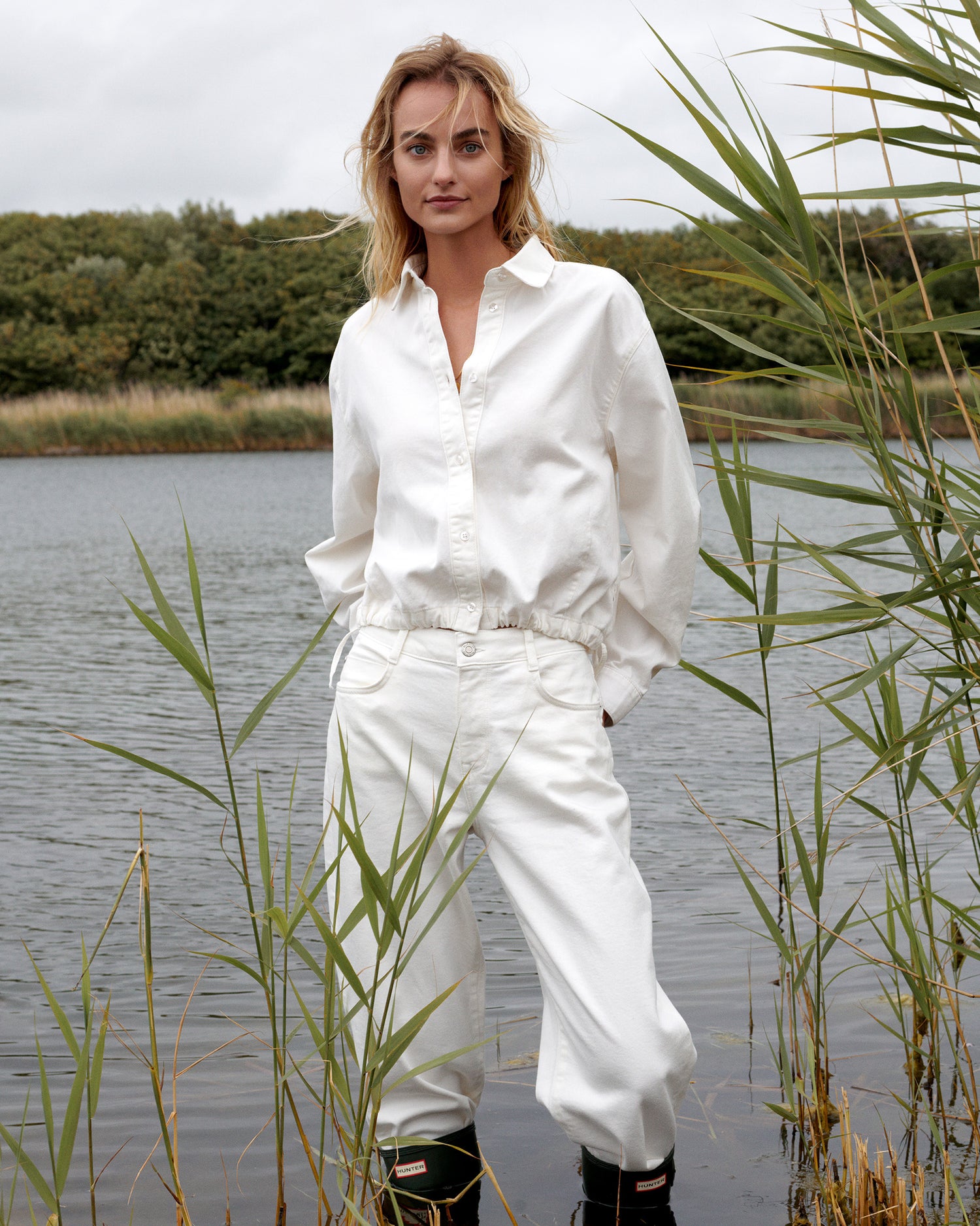 <p>SHOP THE LOOK</p>