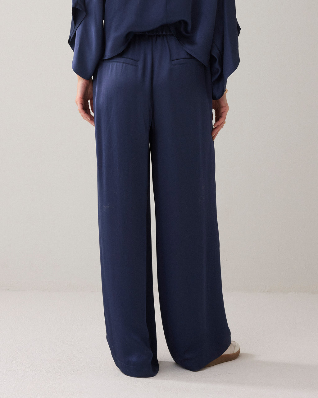 Wijde broek met overslag