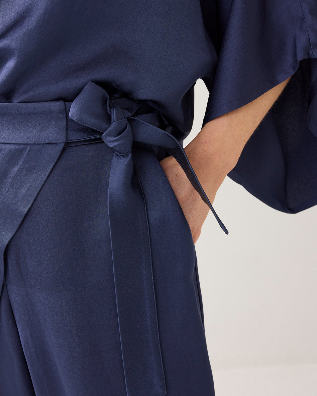 Wijde broek met overslag