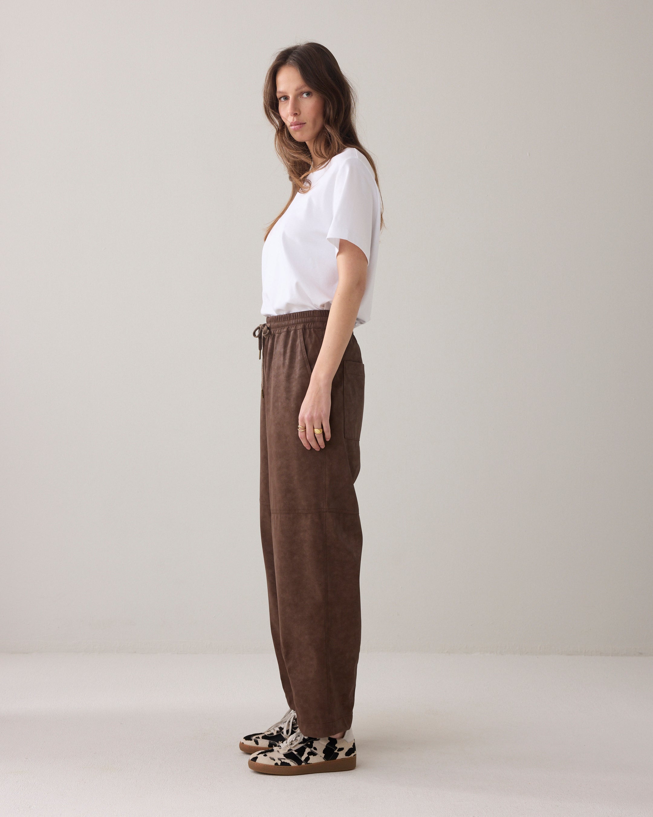 Suèdine broek