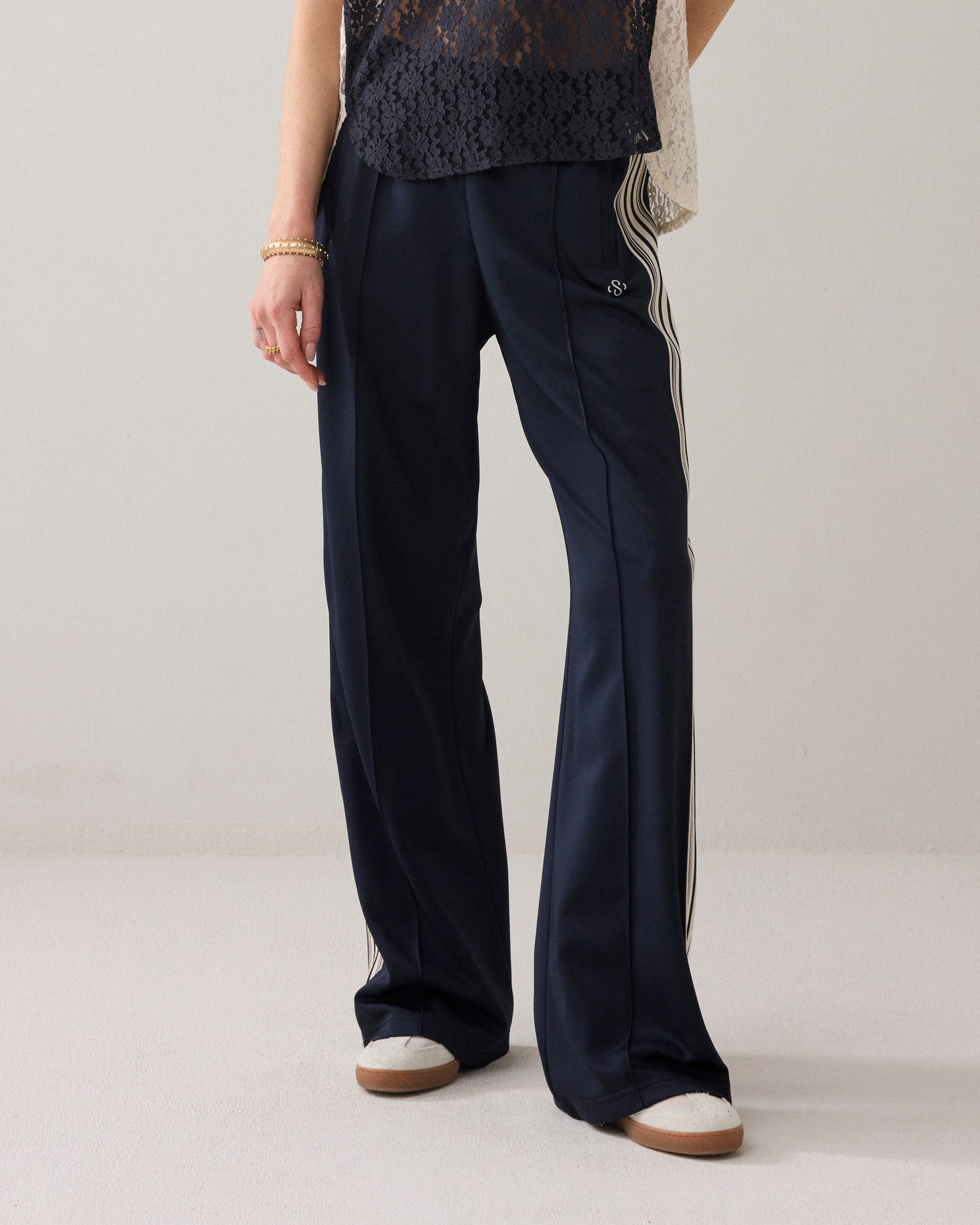 Trackpants met pintuck