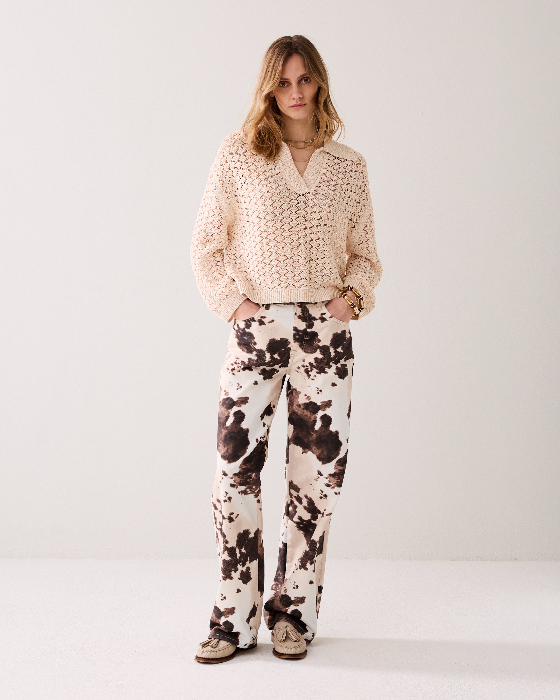 Baggy Hose mit geradem Bein Kuhprint