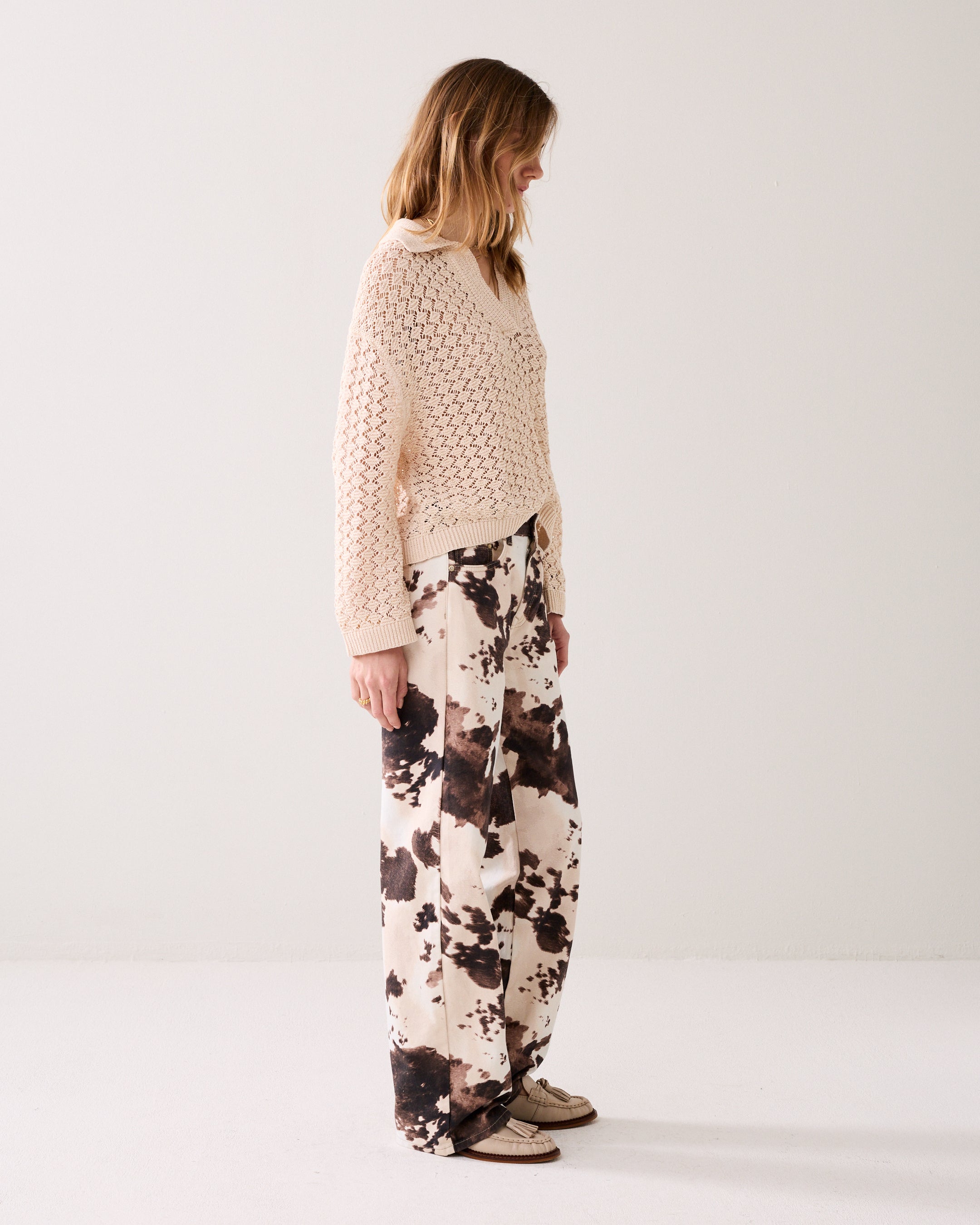 Baggy Hose mit geradem Bein Kuhprint