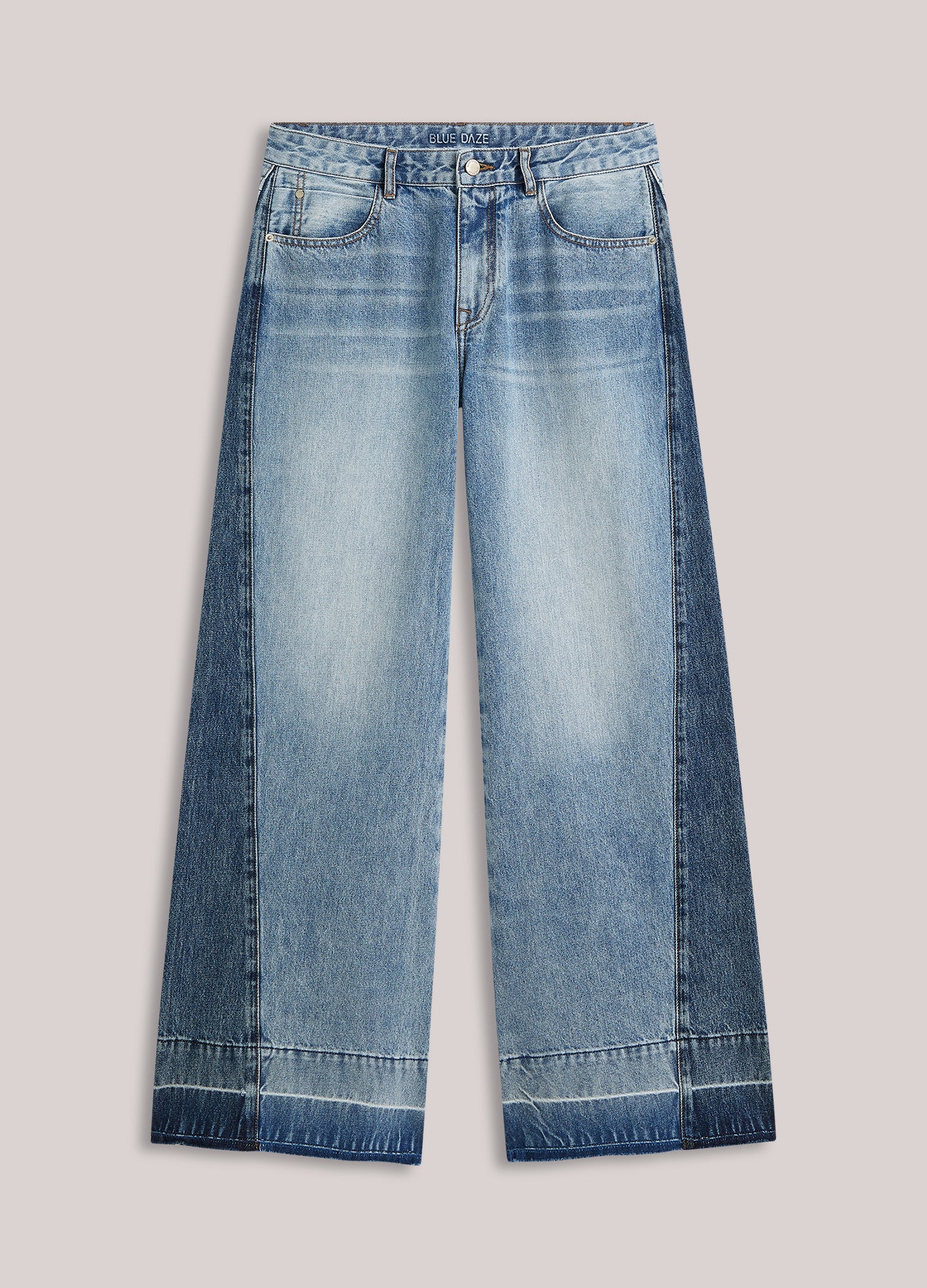Wide leg jeans raw edge