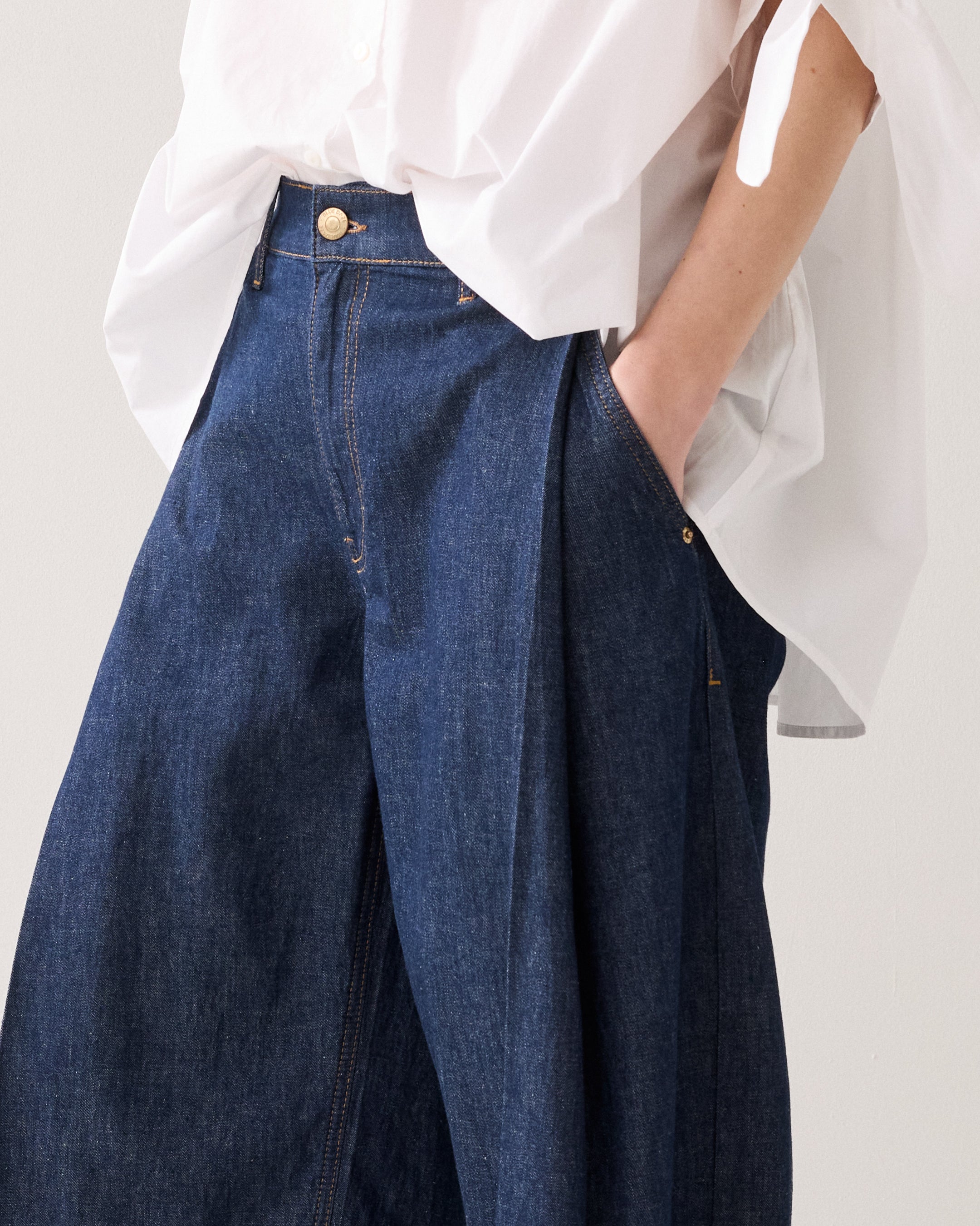 Balloonshape jeans