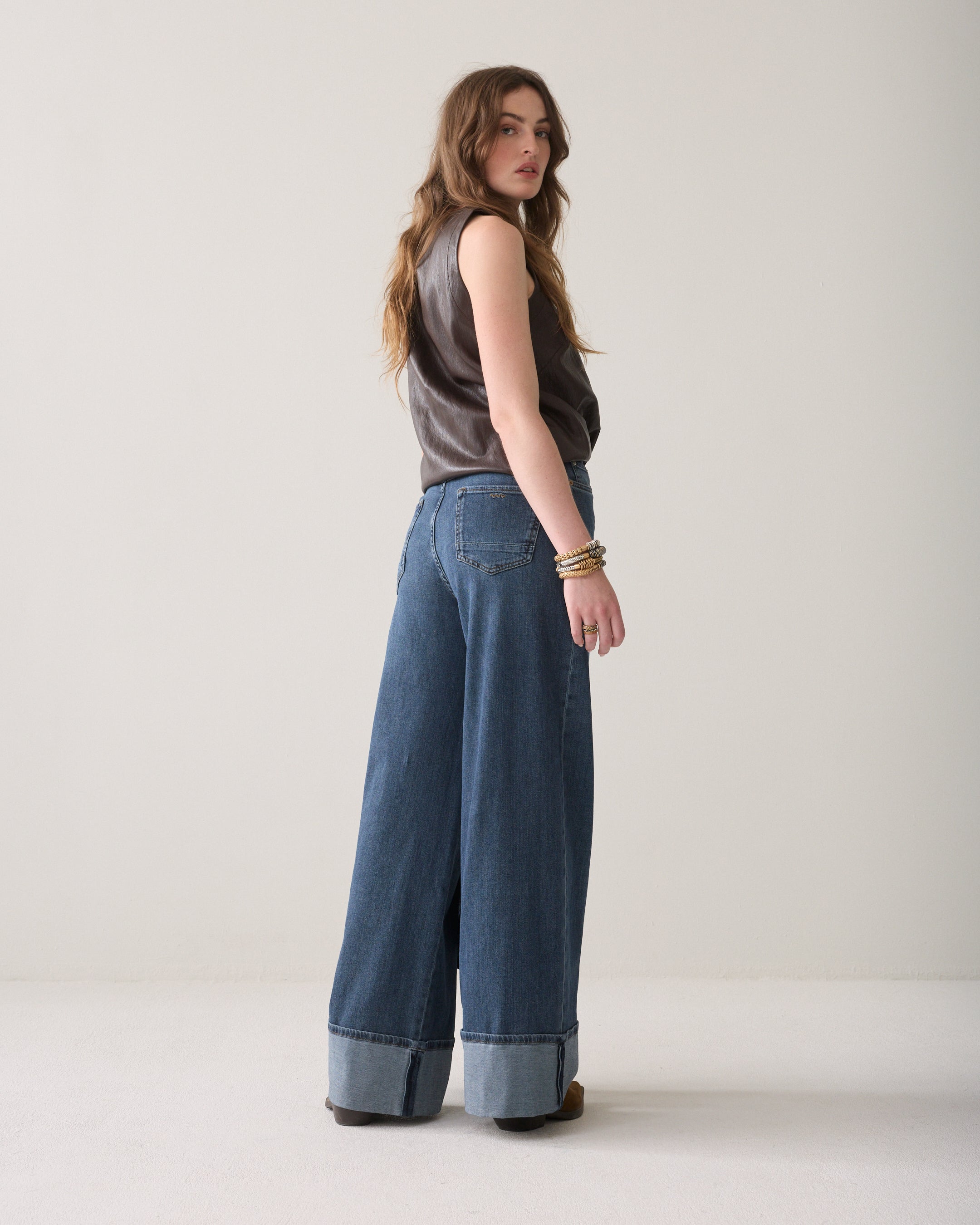 Wide leg jeans omgeslagen pijp