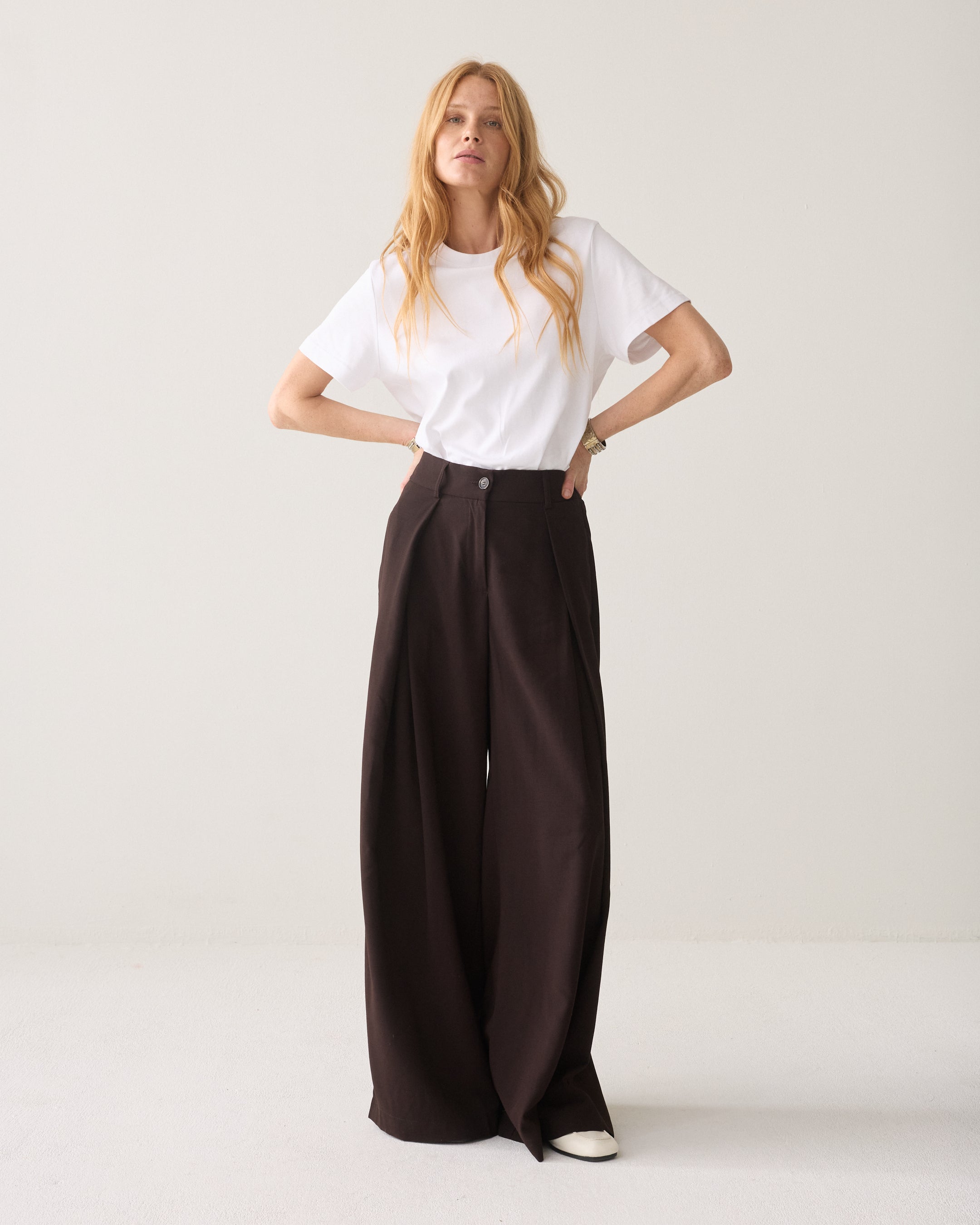 Megawijde broek