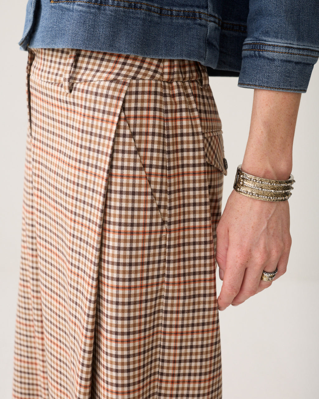 Weite Hose mit Karoprint