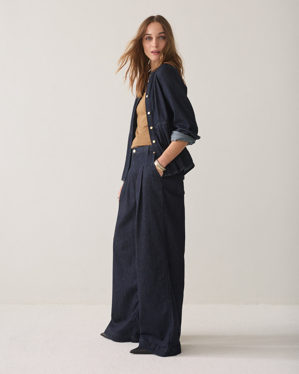 Wide-leg jeans, rinse wash