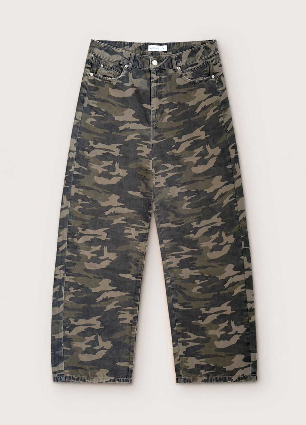 Barrel-fit trousers with camouflage print