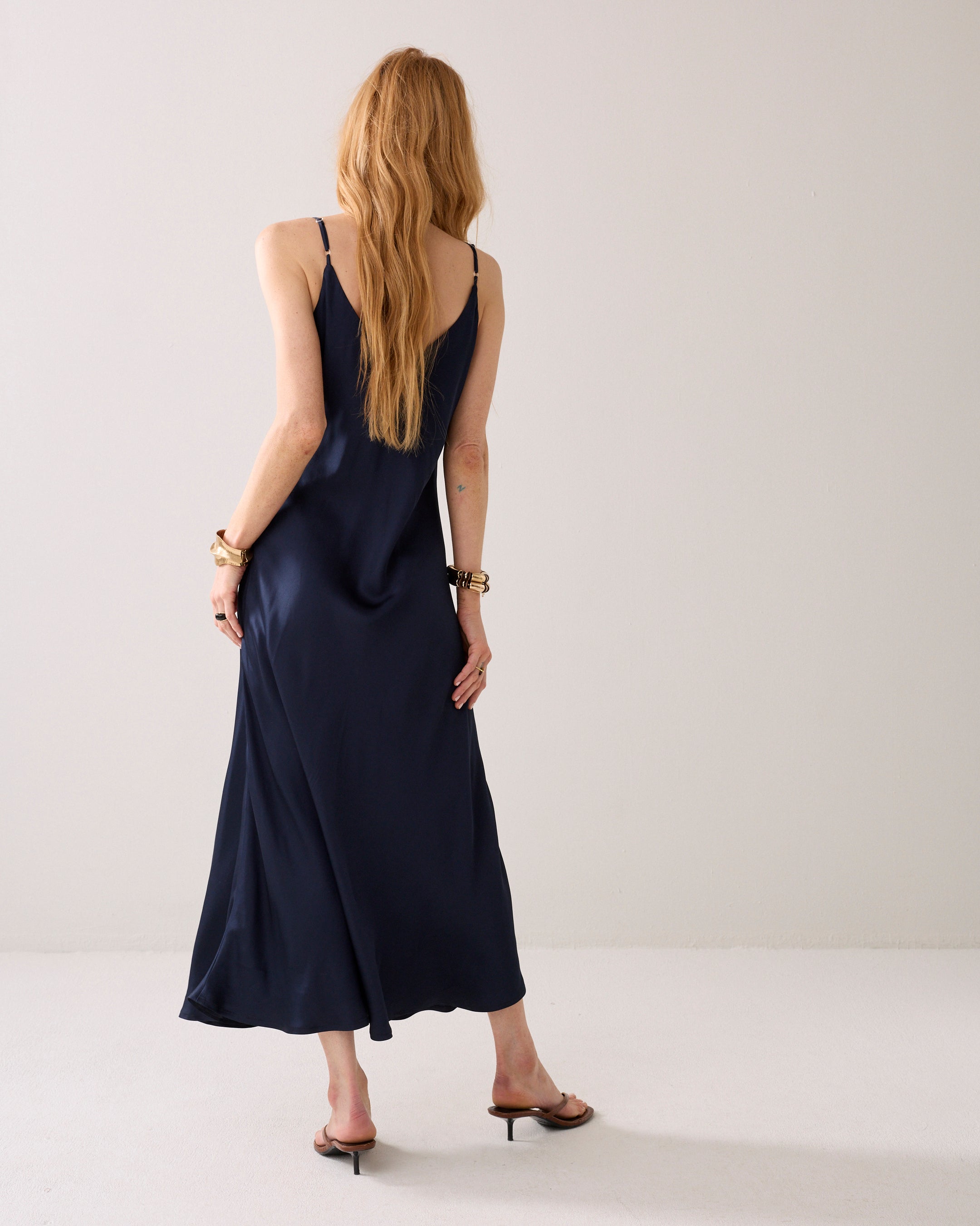 Robe à bretelles fines