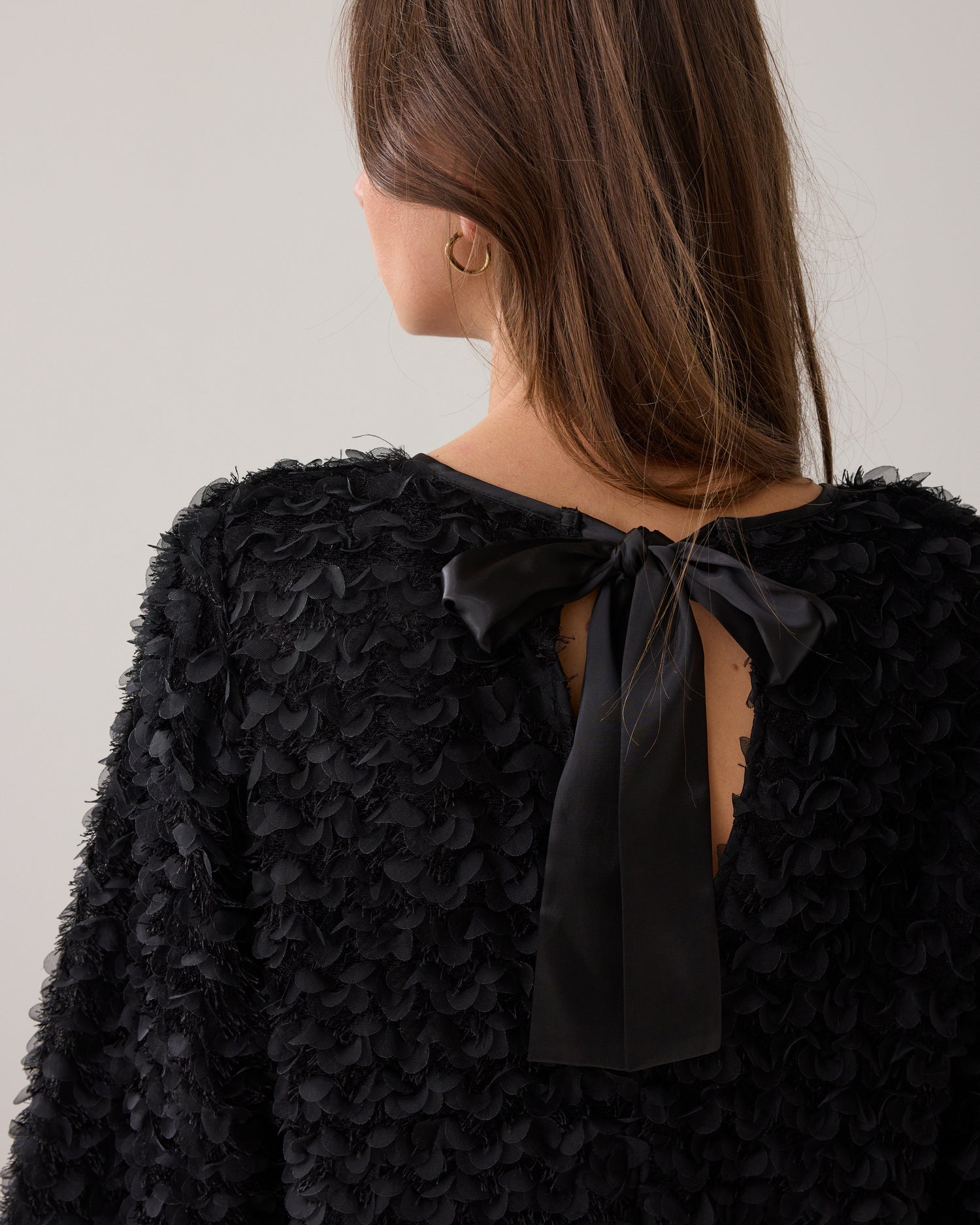 Fluffy knee-length dress