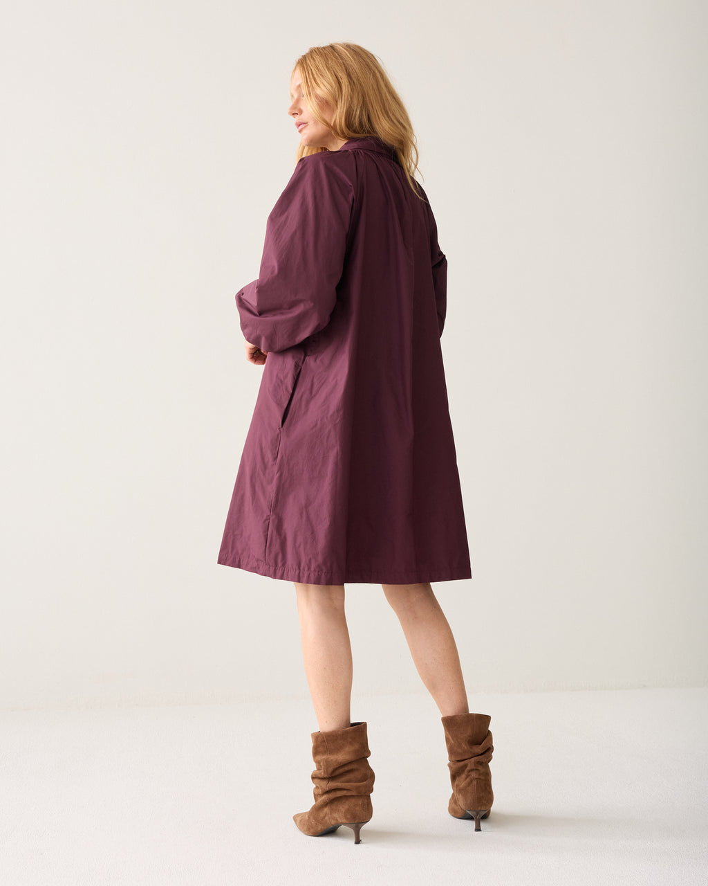Taffeta dress with bow
